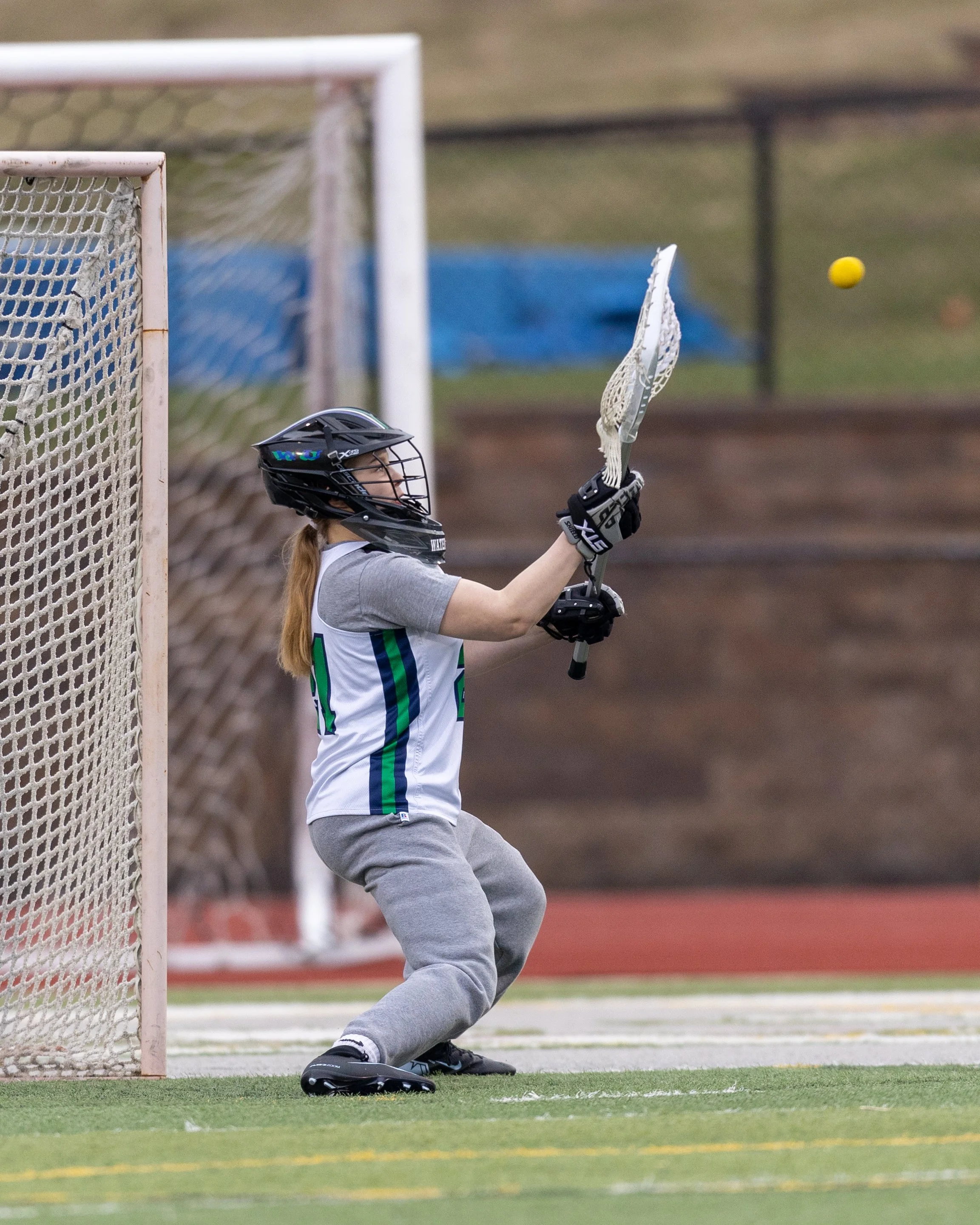 #21 waits for the ball