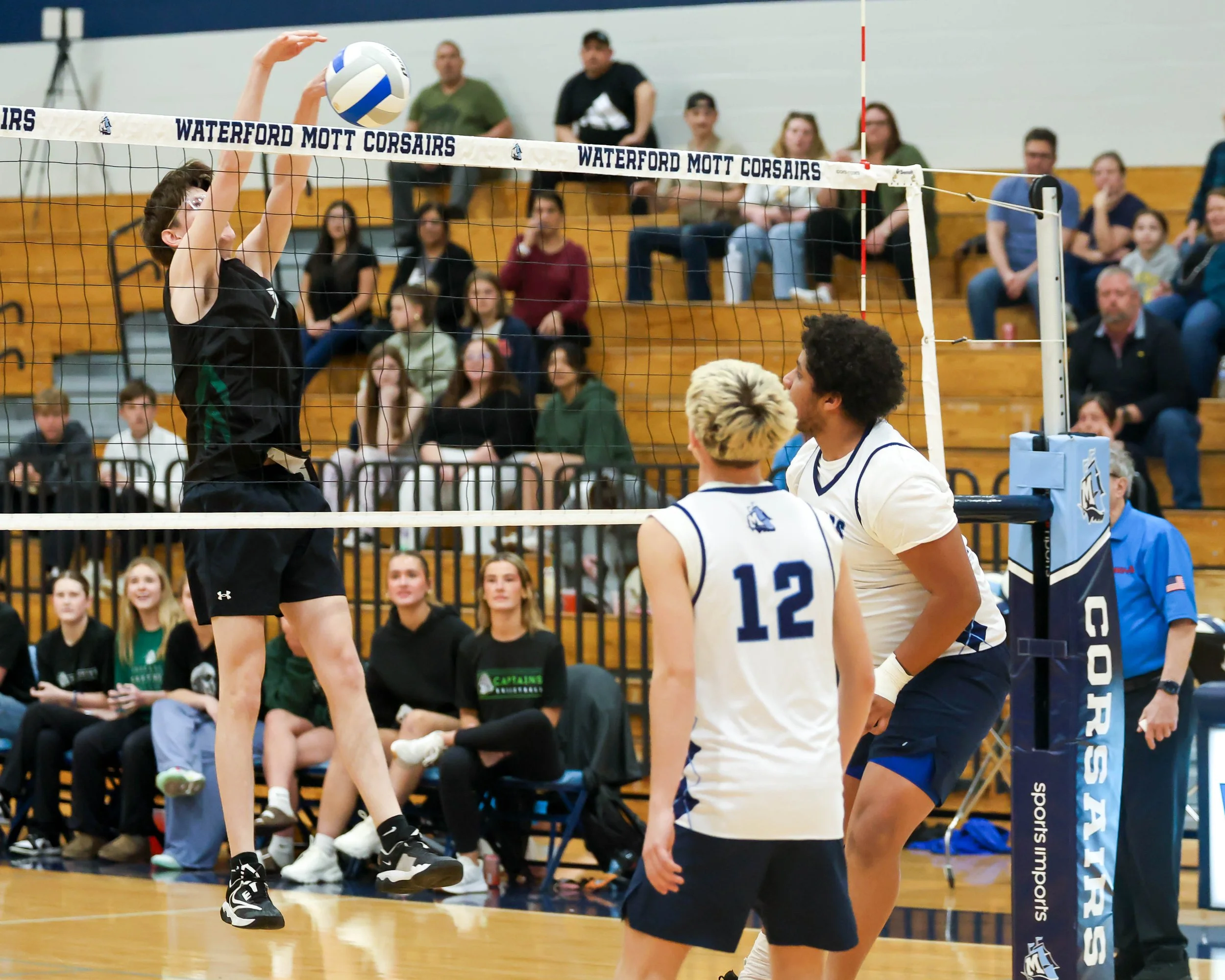 Kettering #7 spikes the ball