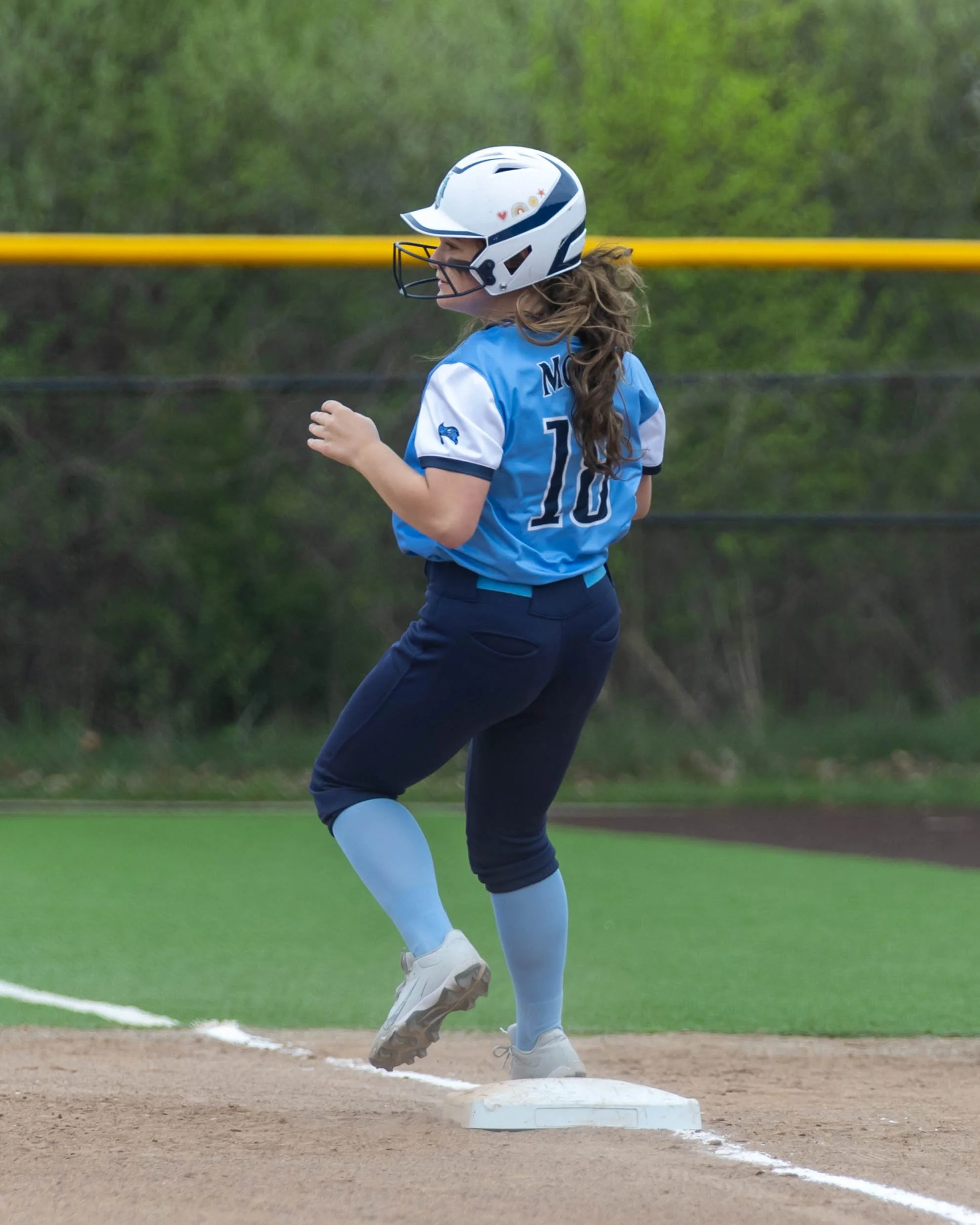 Mott #18 makes it to first base