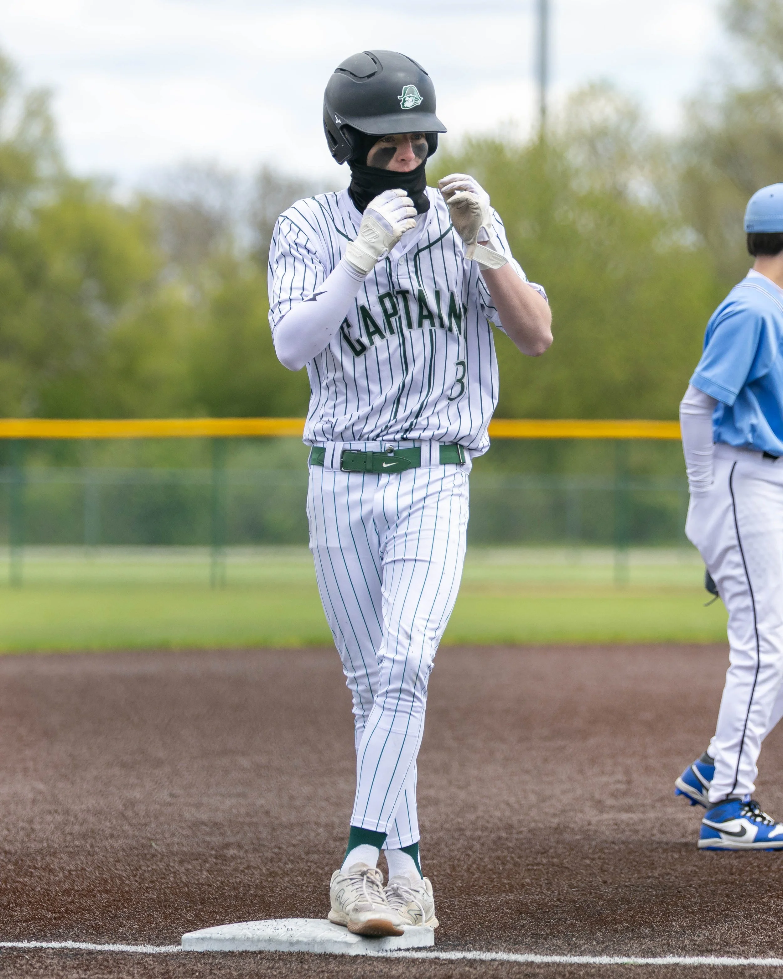 zKettering #3 stands on 3rd base