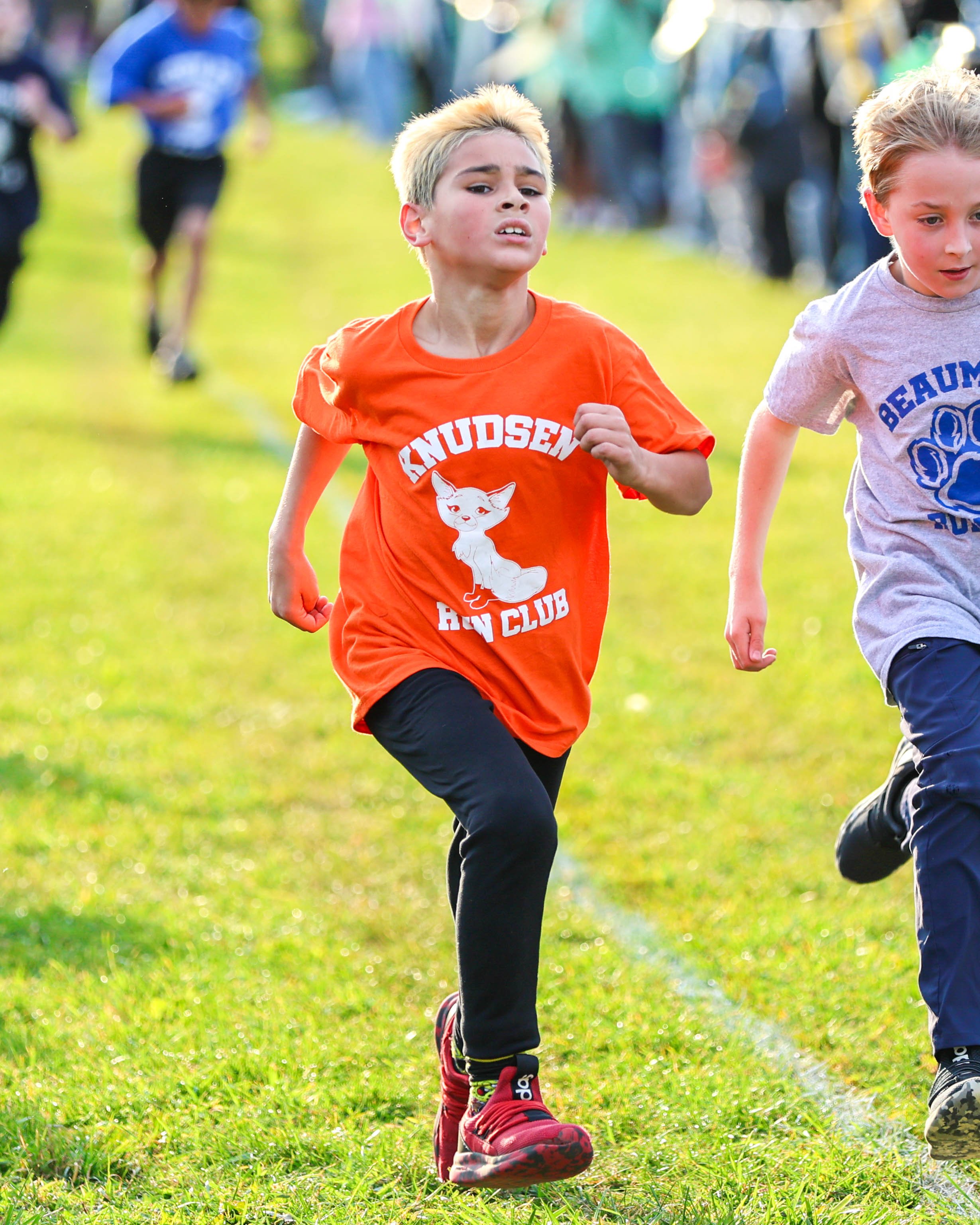 Knudsen boy runner