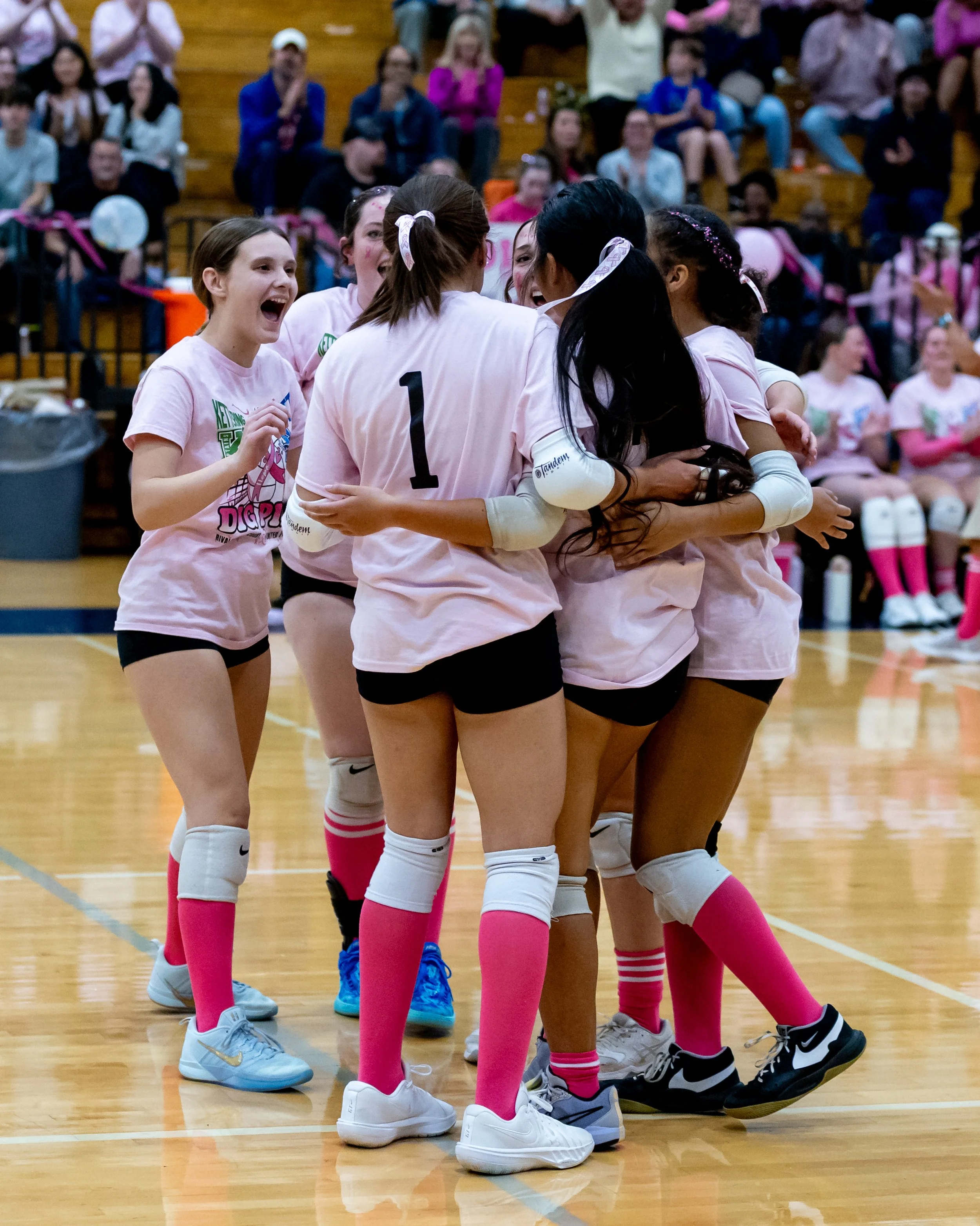 Mott players celebrate a point