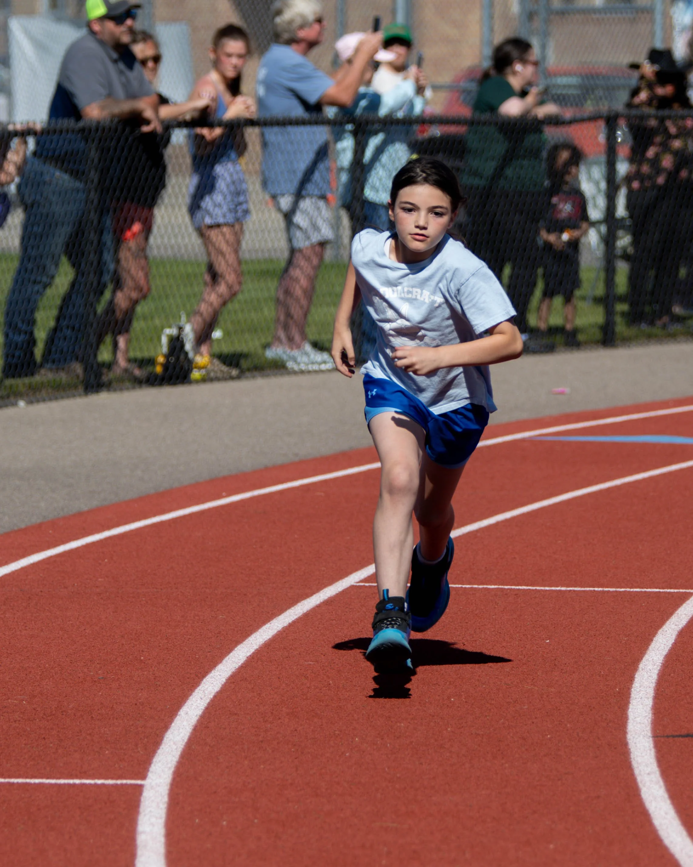 Schoolcraft runner starts the race