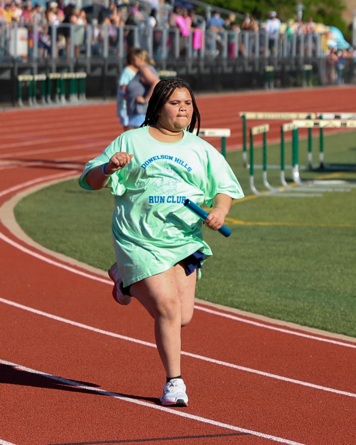 Donelson Hills runner starts the race