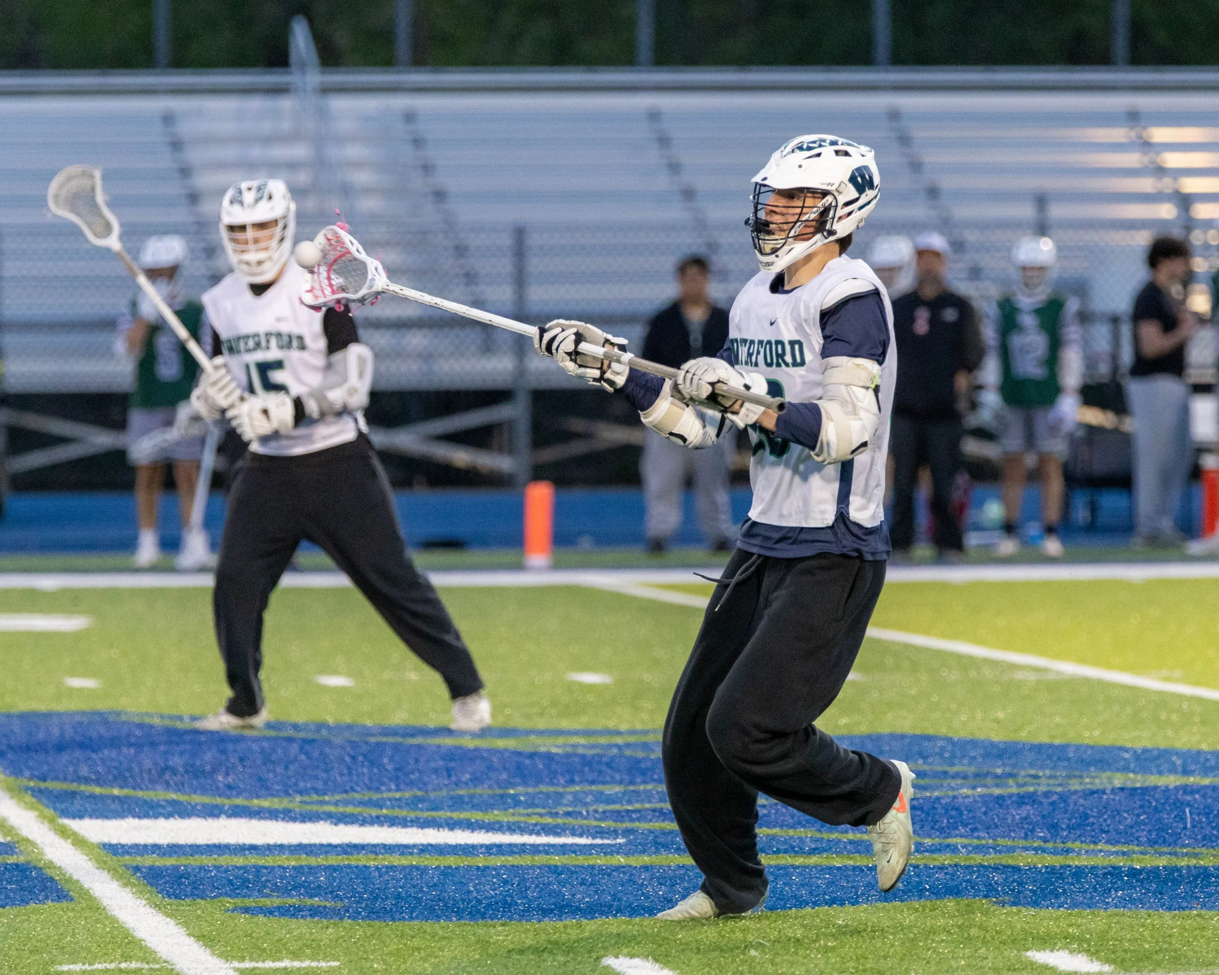 #20 passes the ball