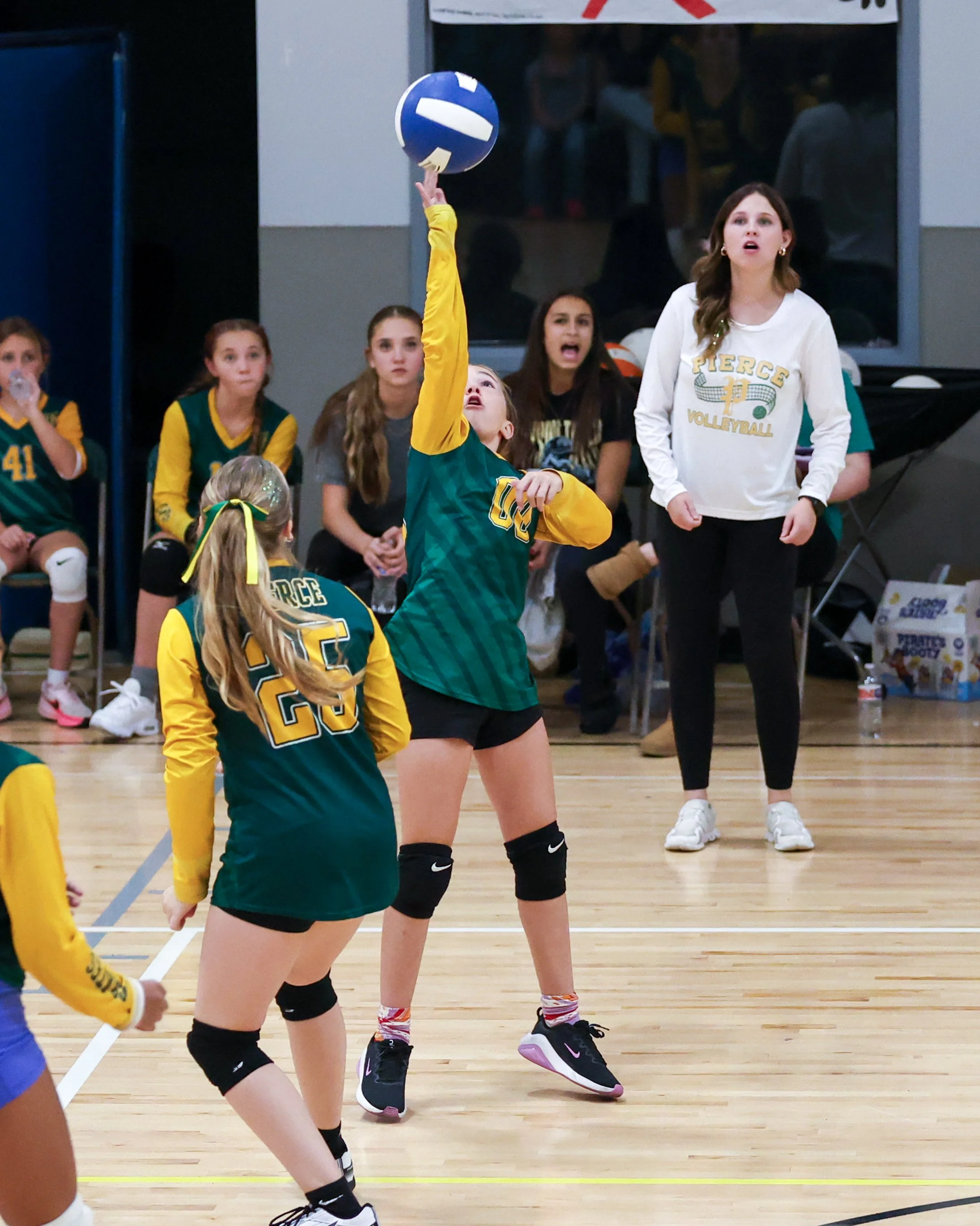 Pierce girl returns the ball