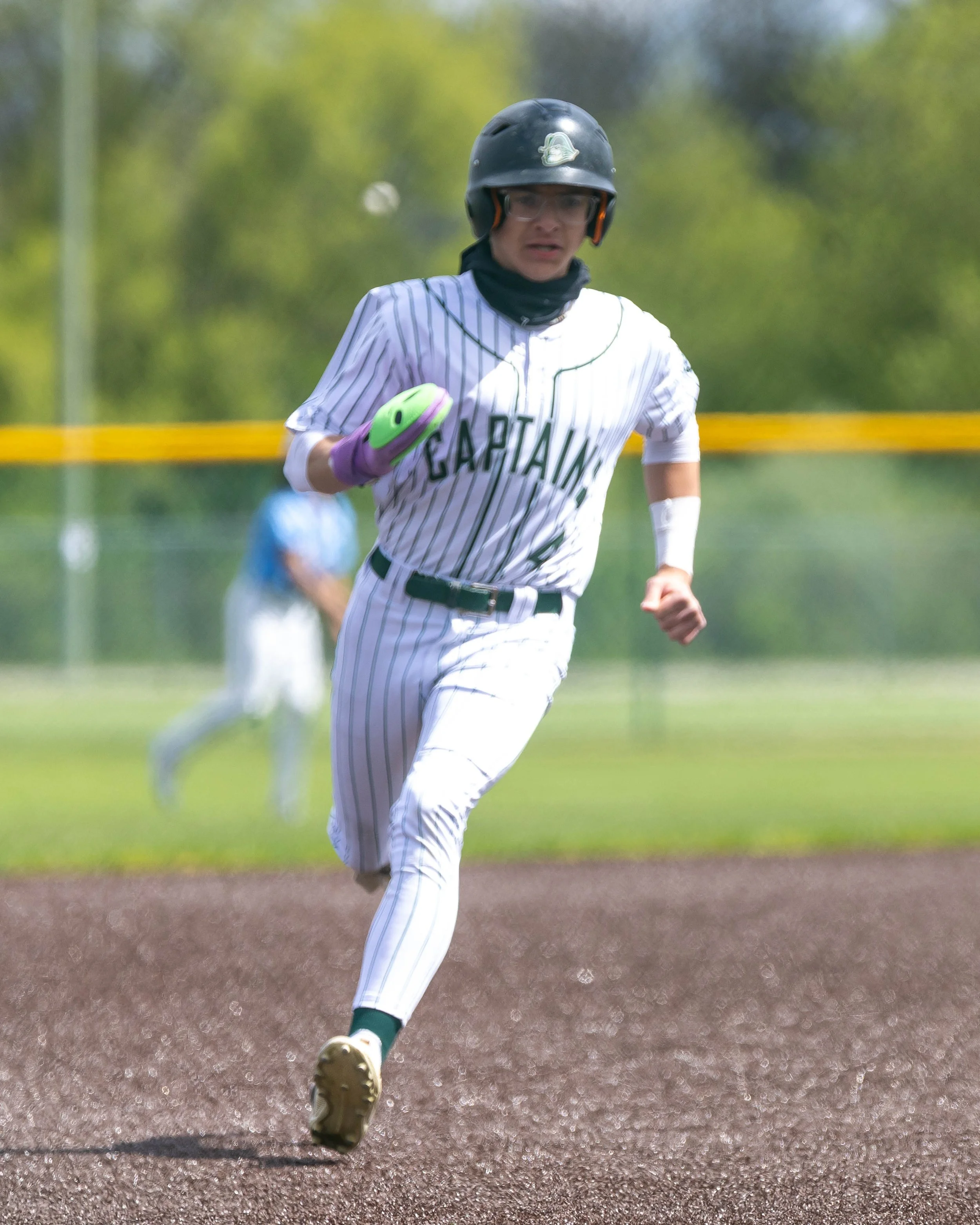 Kettering #4 heads to 3rd base