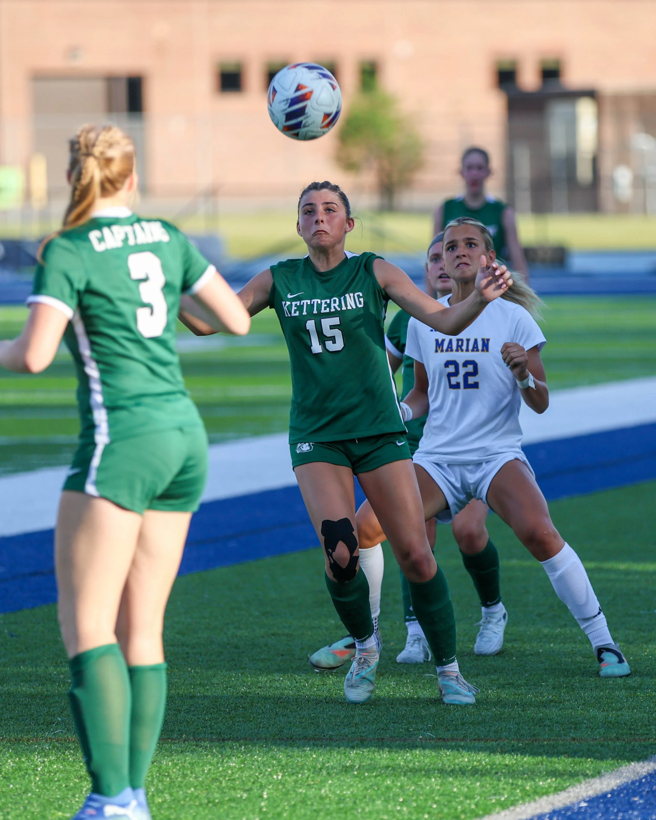 #15 ready to play the ball in the air