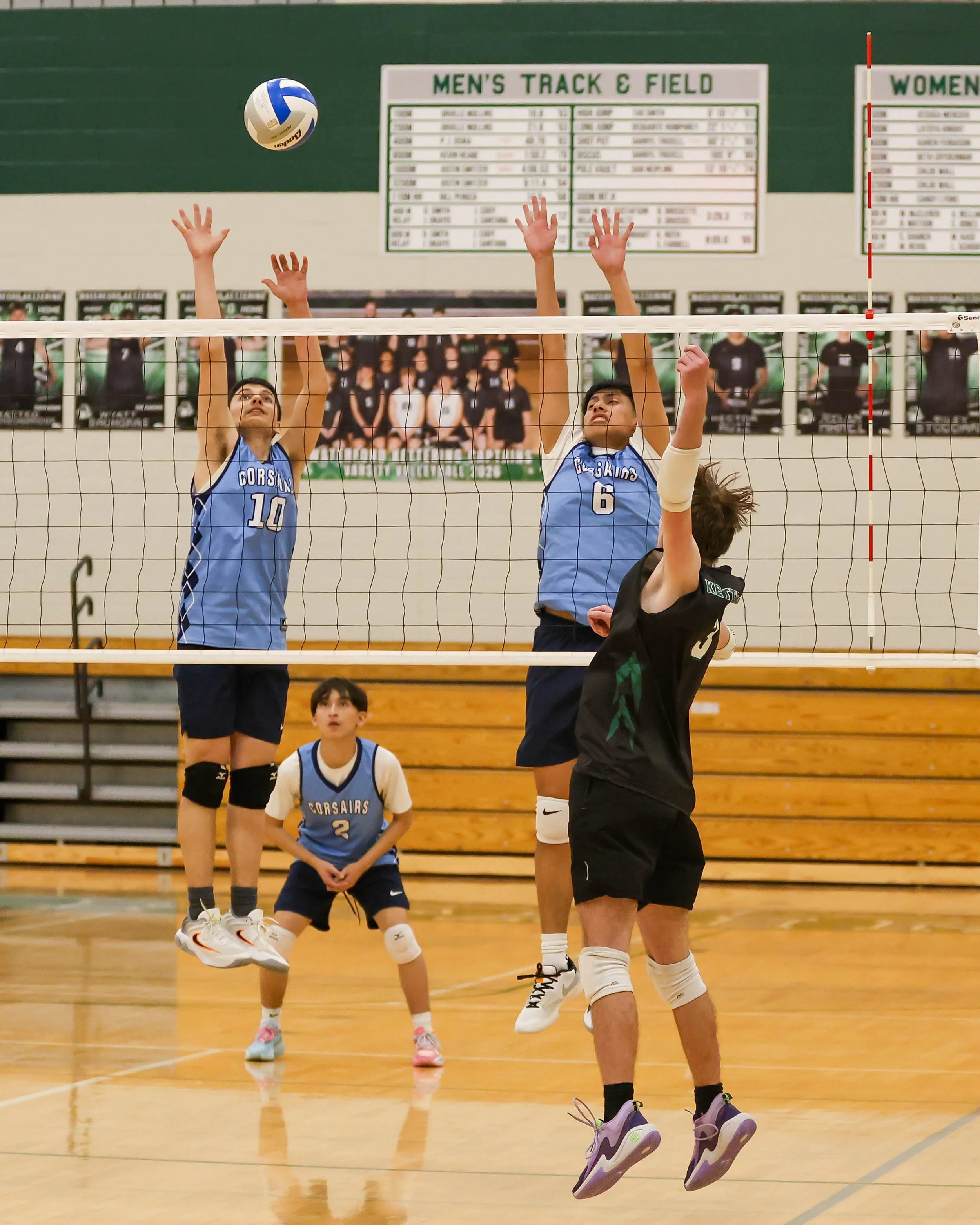 Mott #10 goes for the block