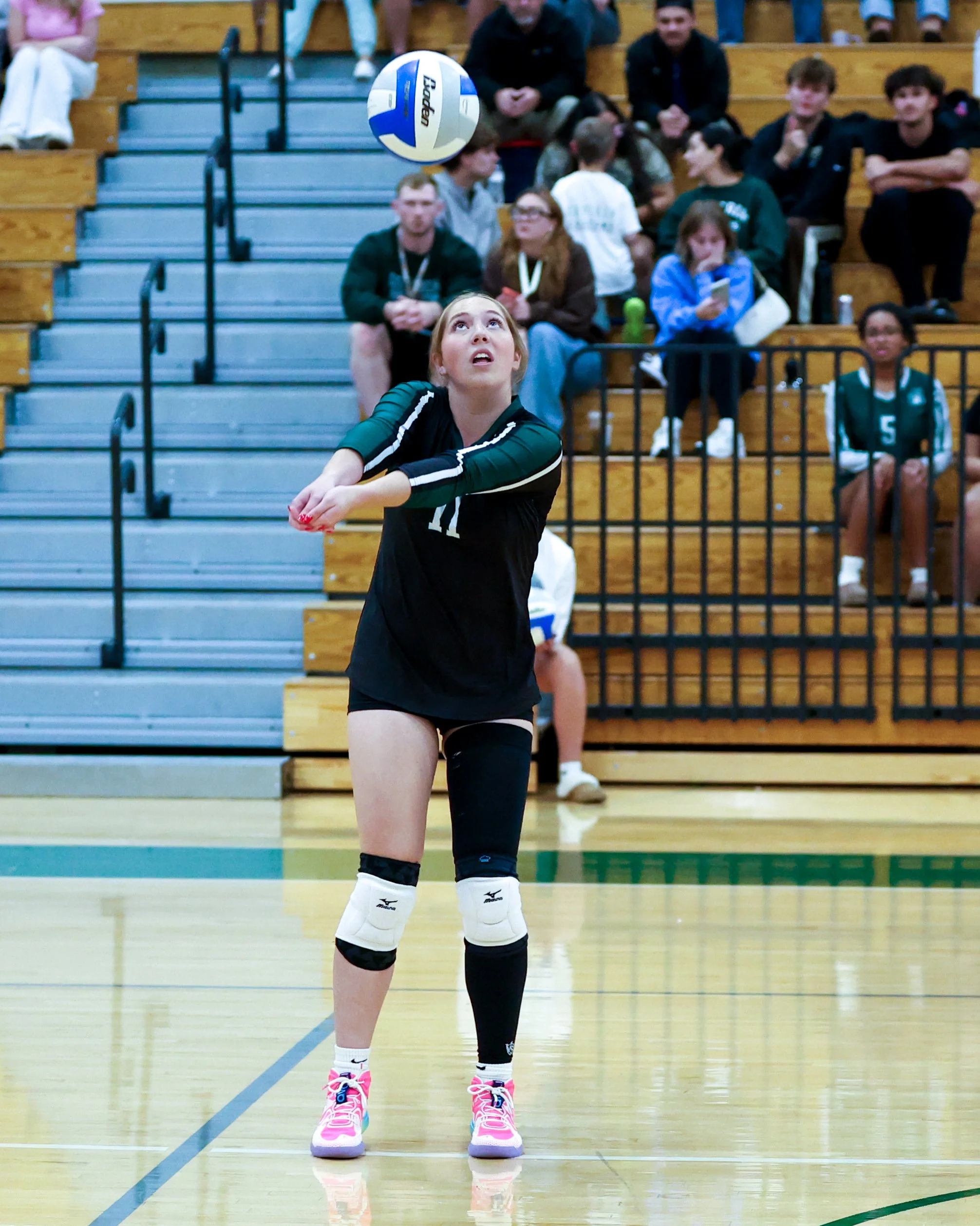 WK #11 sets the ball