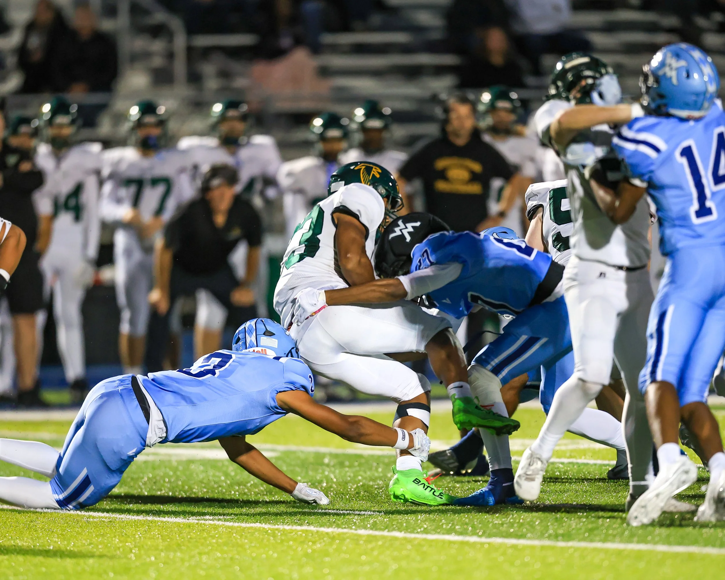 Mott #3 nd #27 make a tackle