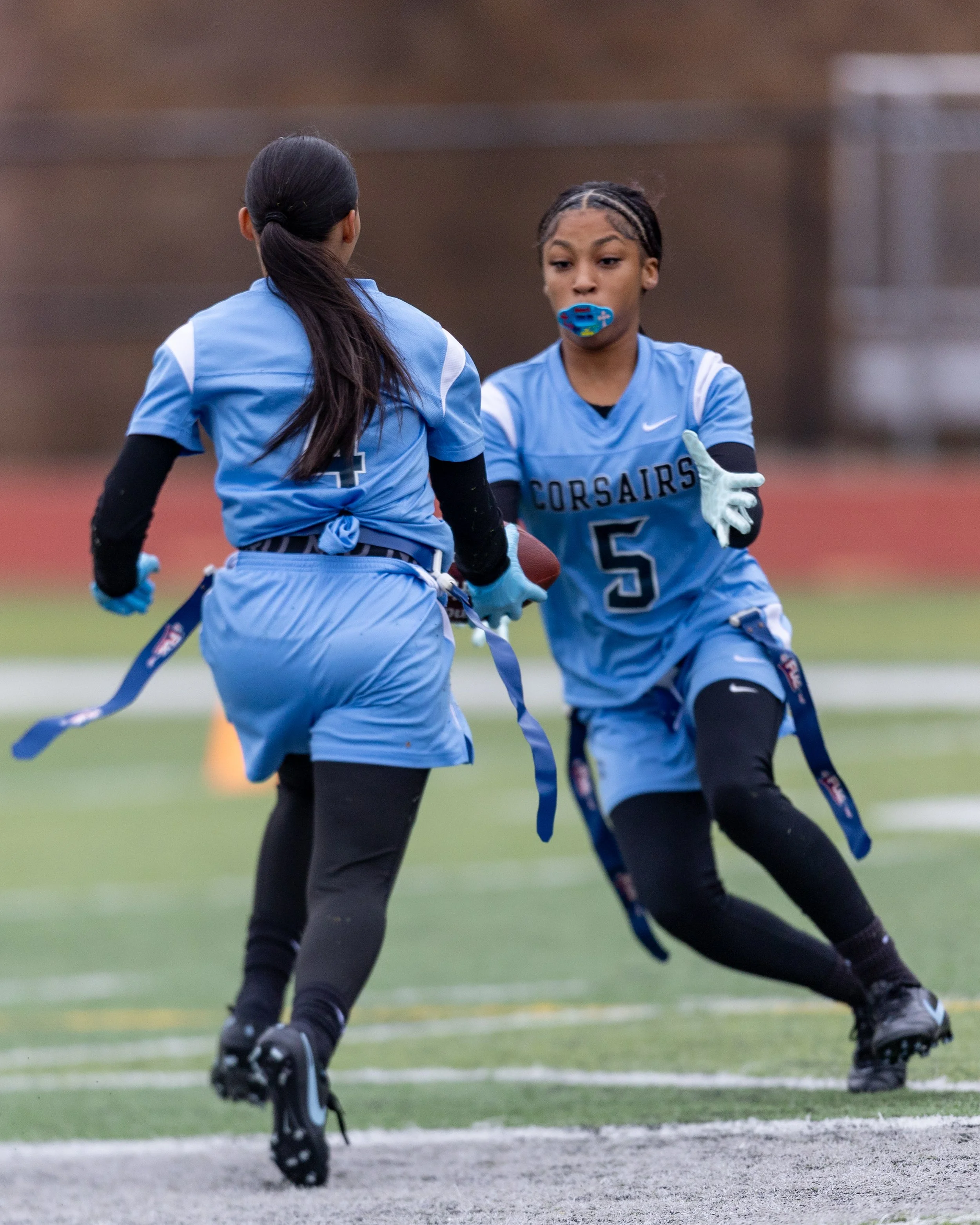 WM #5 gets the ball from WM #4