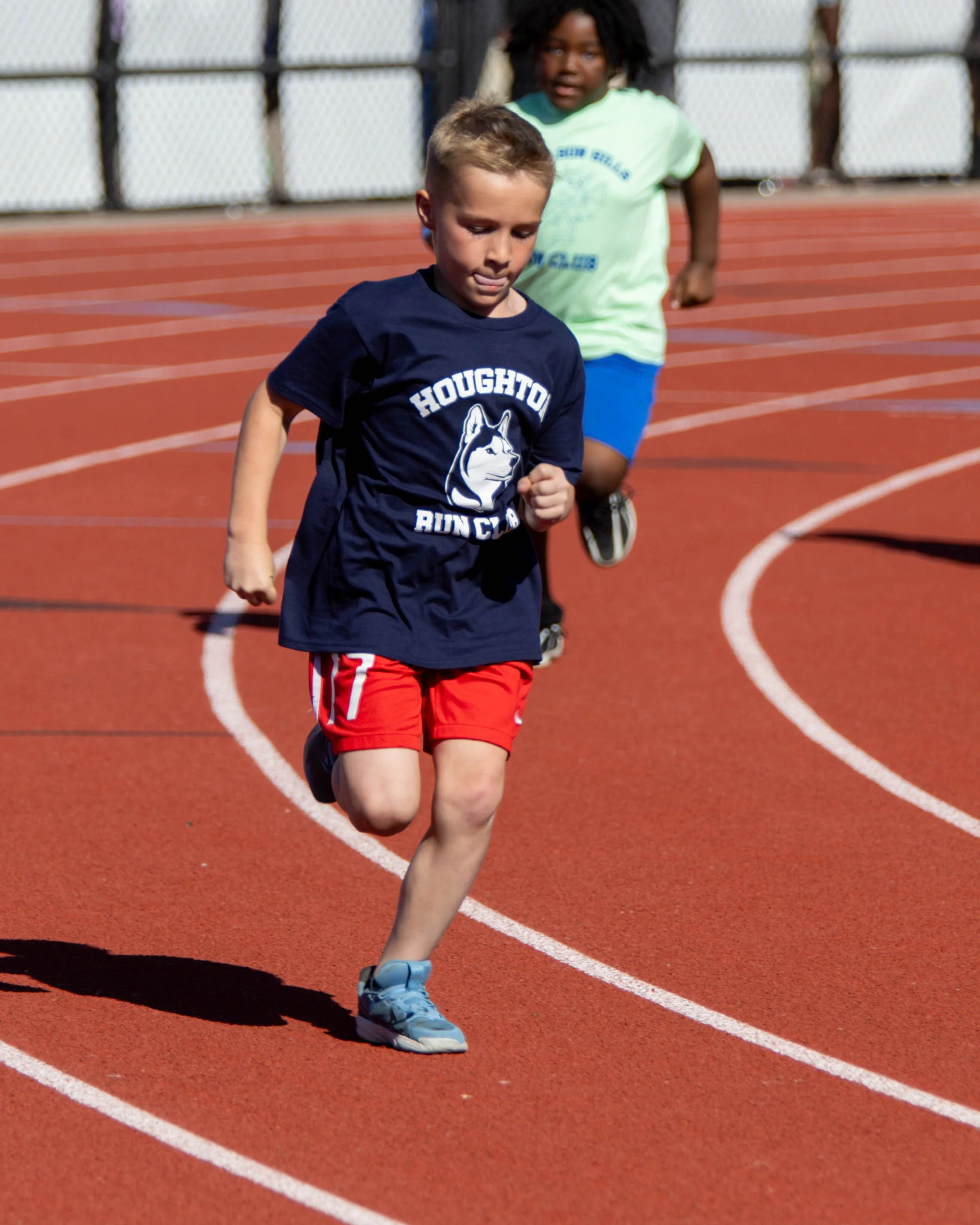 Houghton runner starts the race