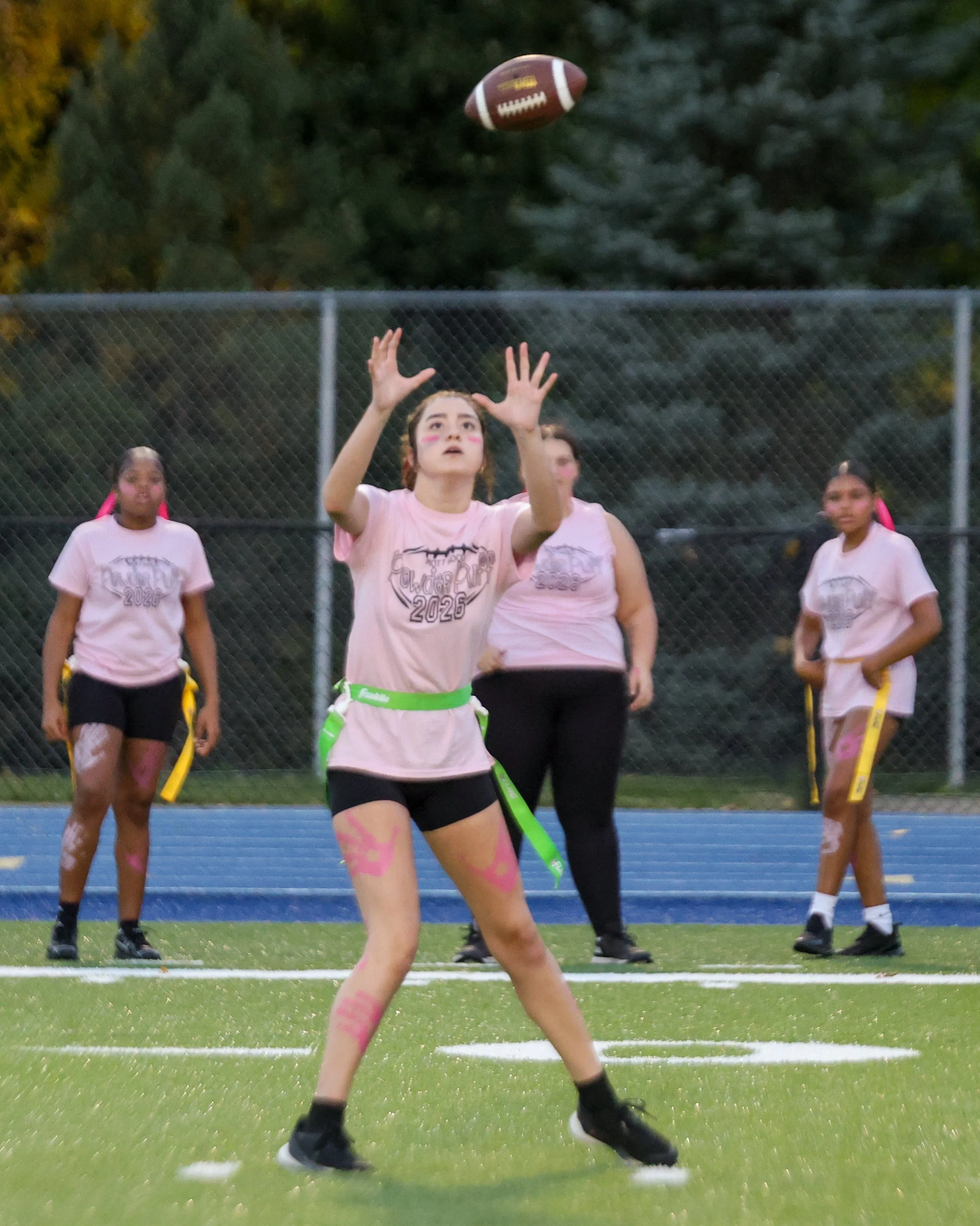 WM Juniors waiting to catch the ball