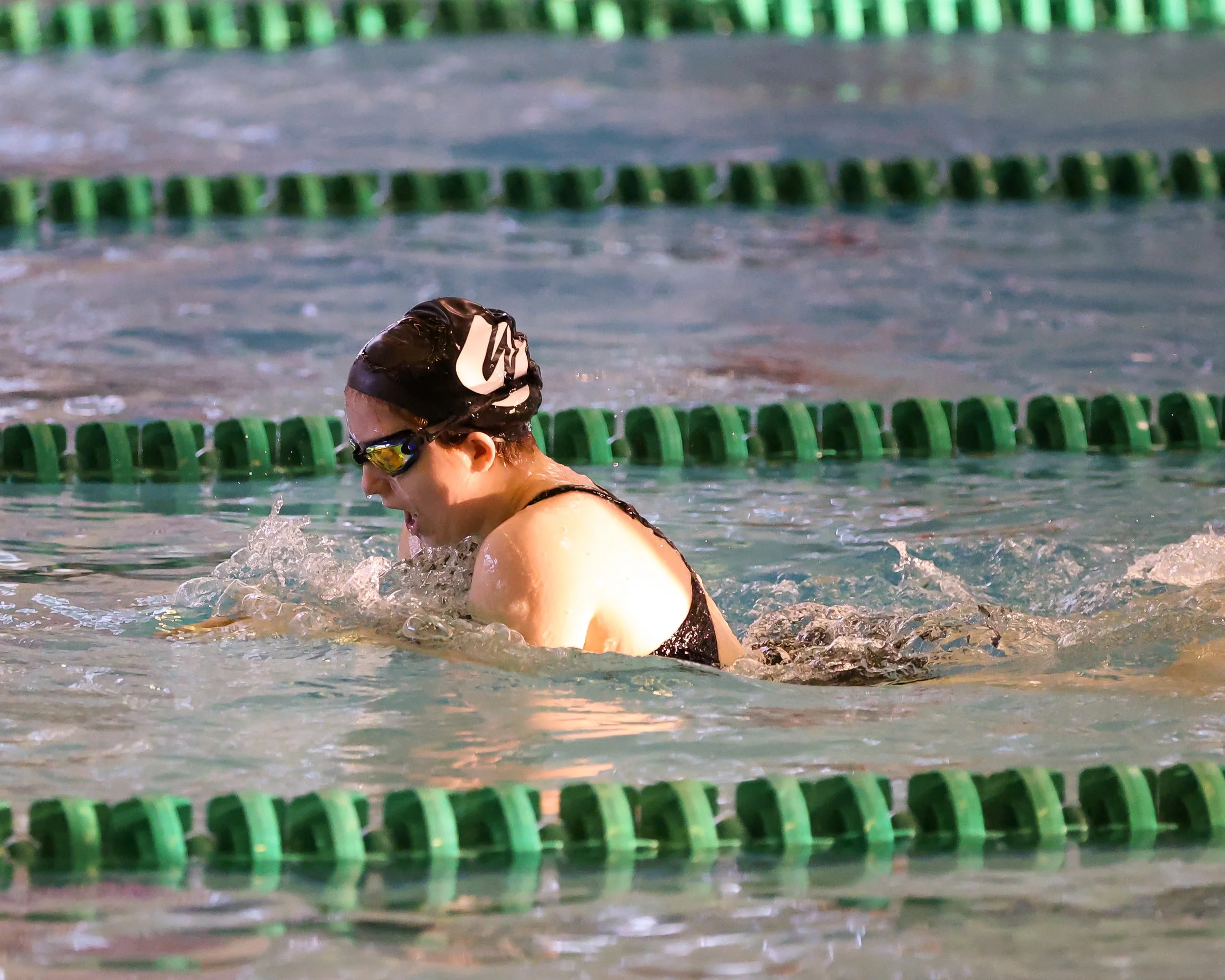 WU swimmer doing the breaststroke