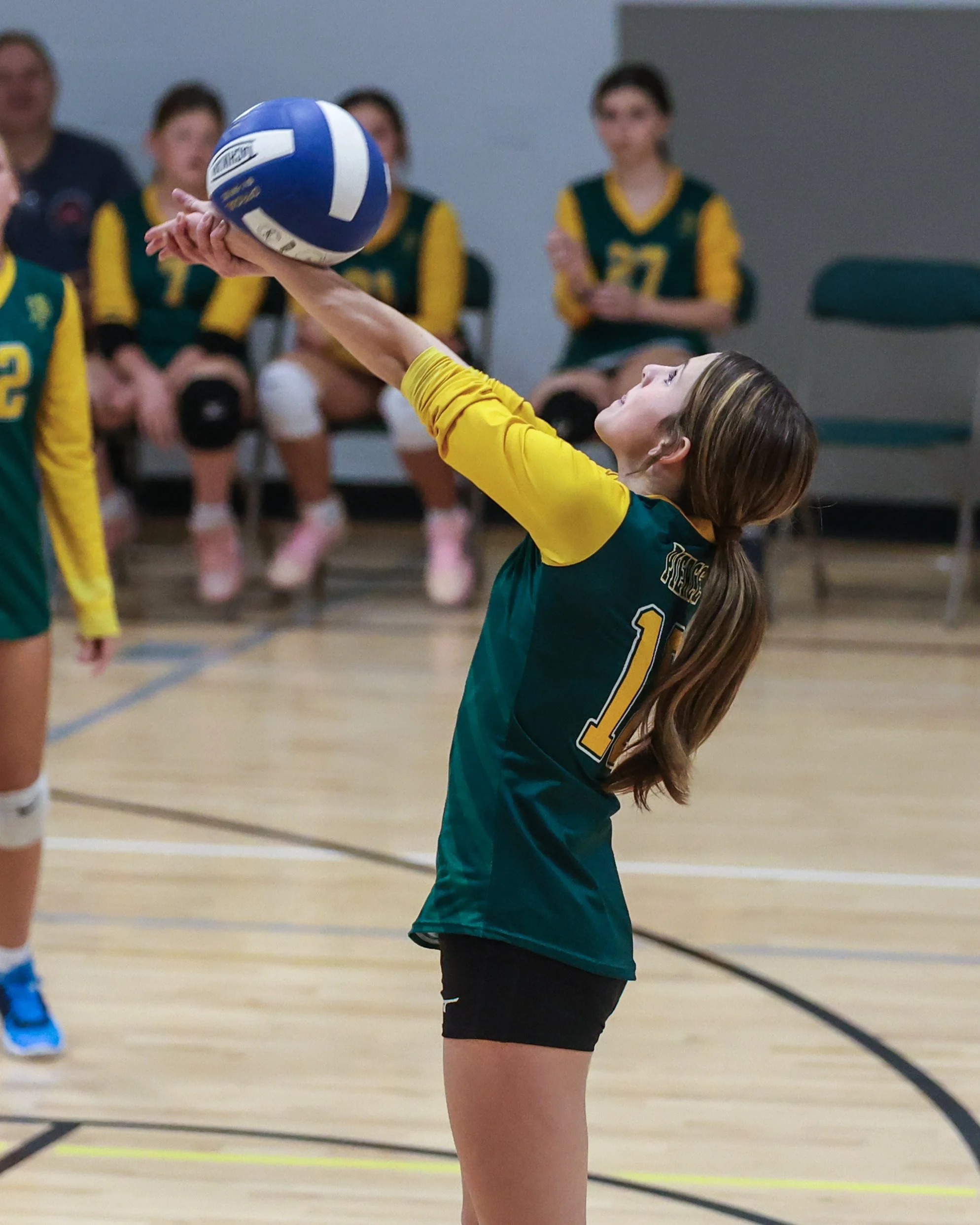 Pierce girl returns the ball