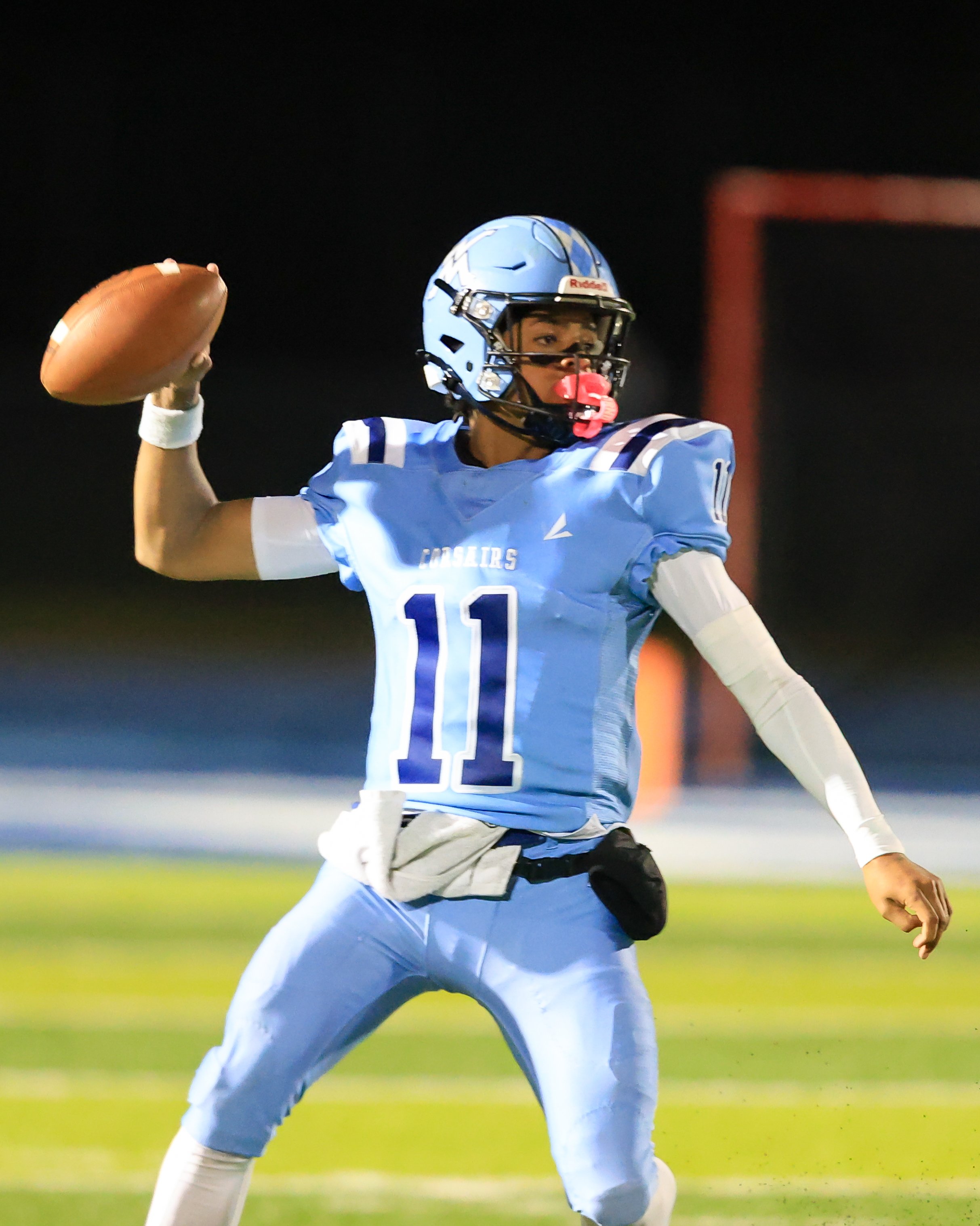 Mott #11 passes the ball
