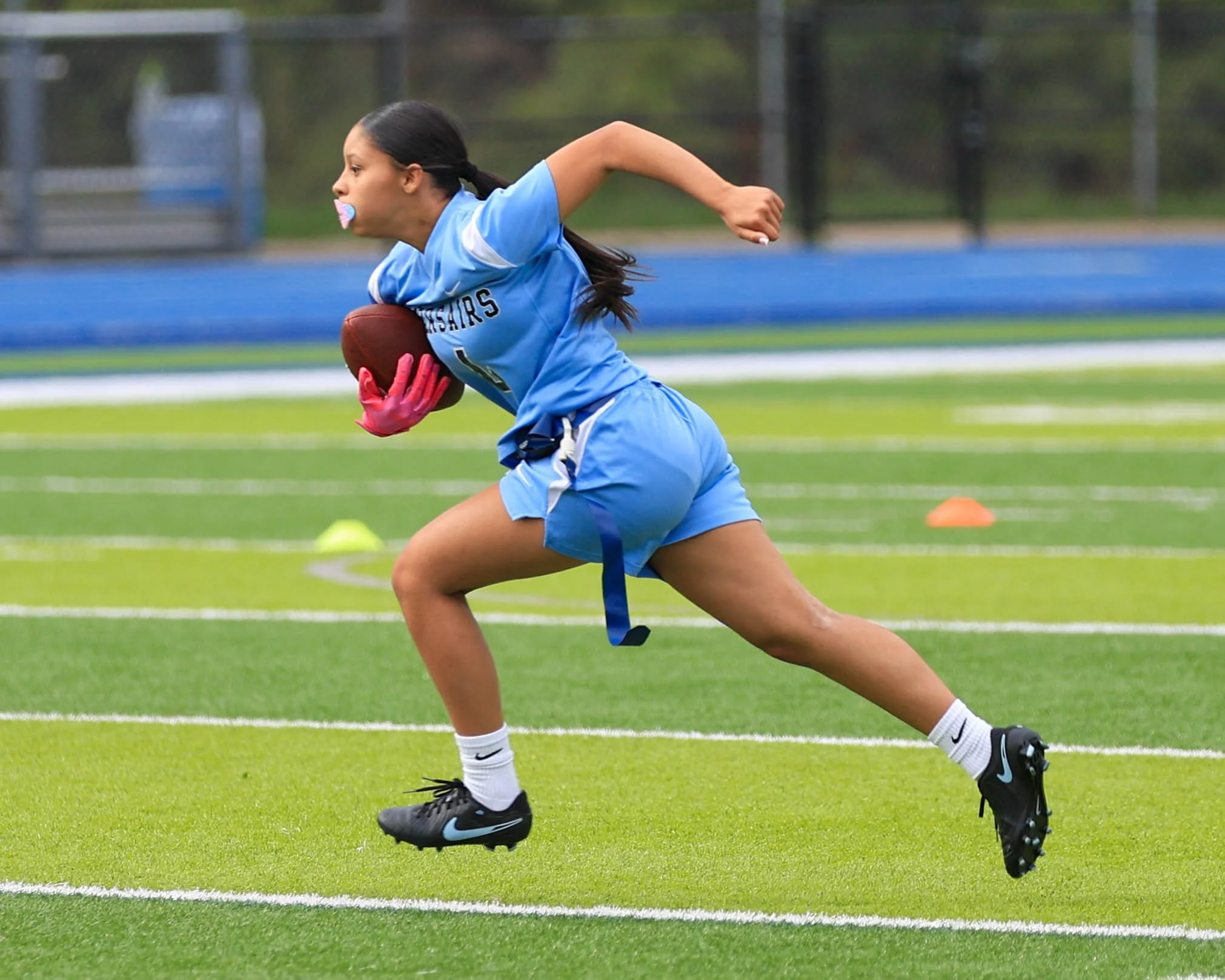 WM #4 runs the ball