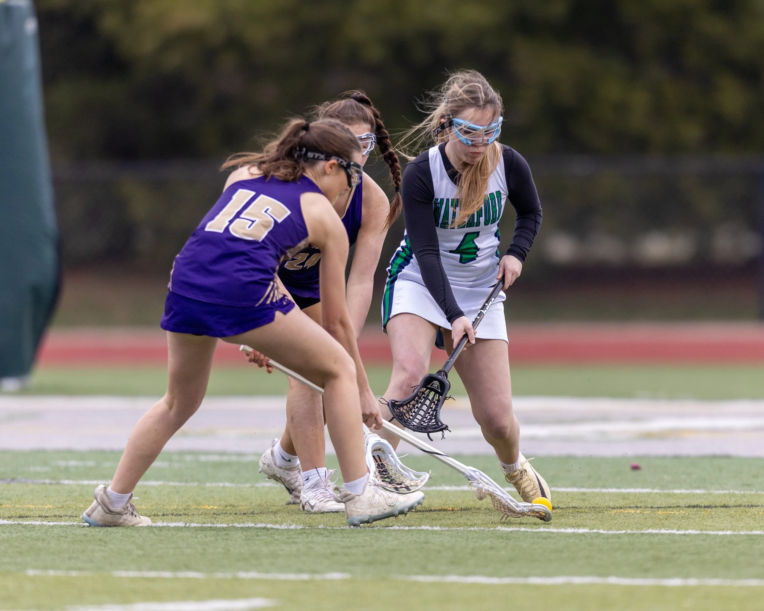 #4 going for the ball