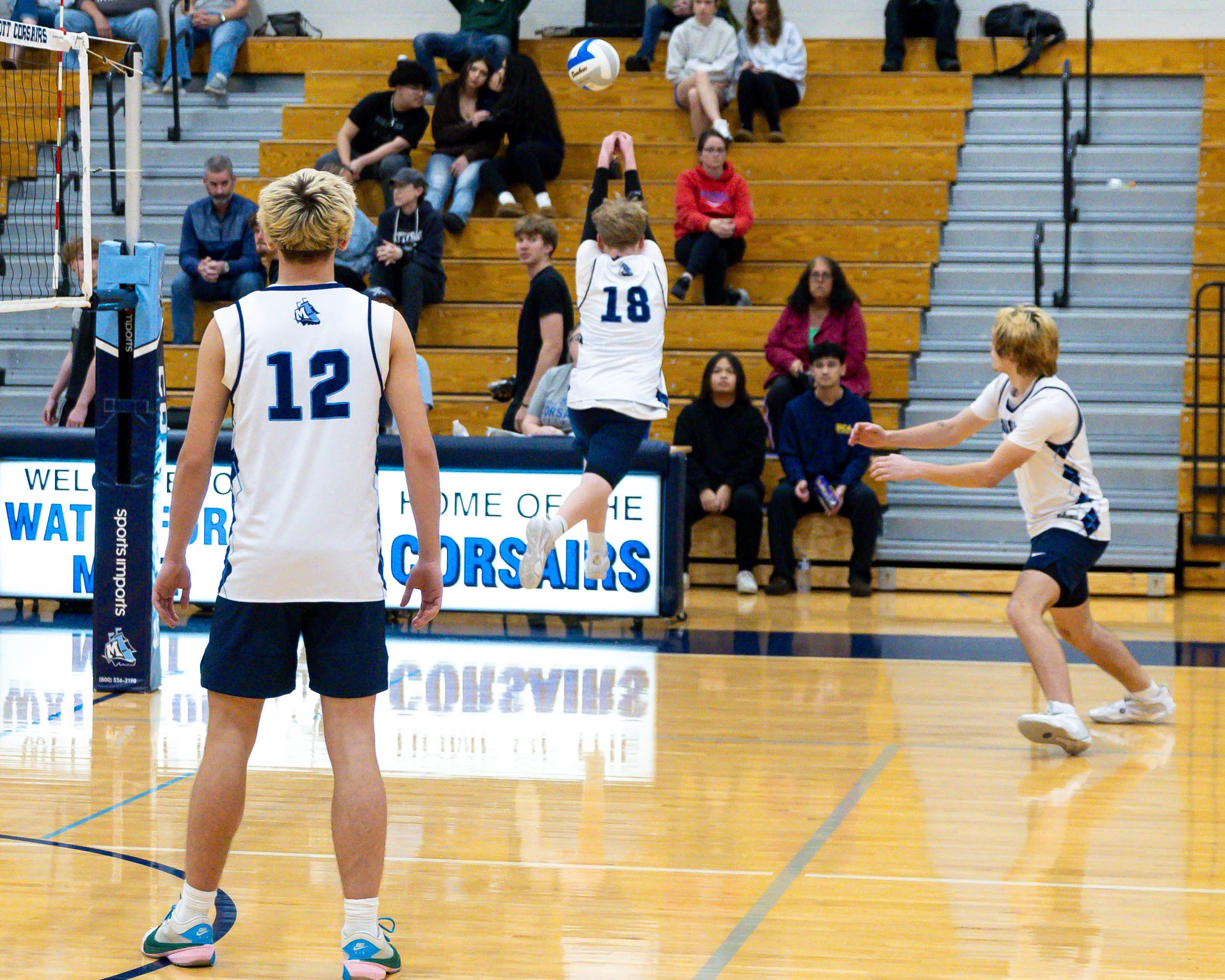 Mott #18 returns the ball