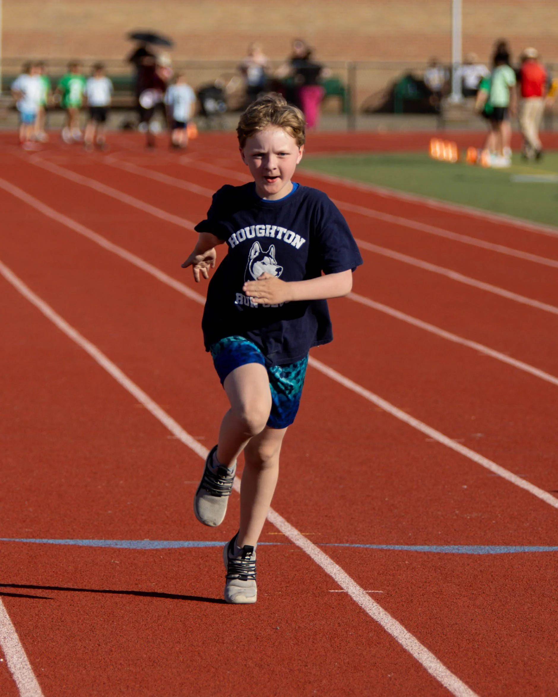 Houghton boy finishes the race