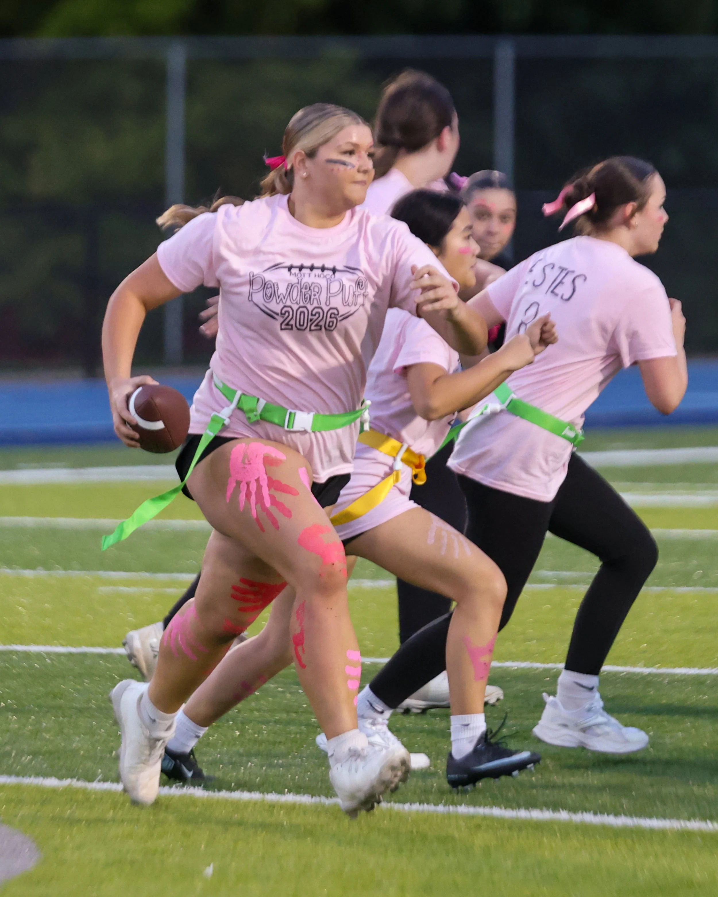 WM Junior runs the ball