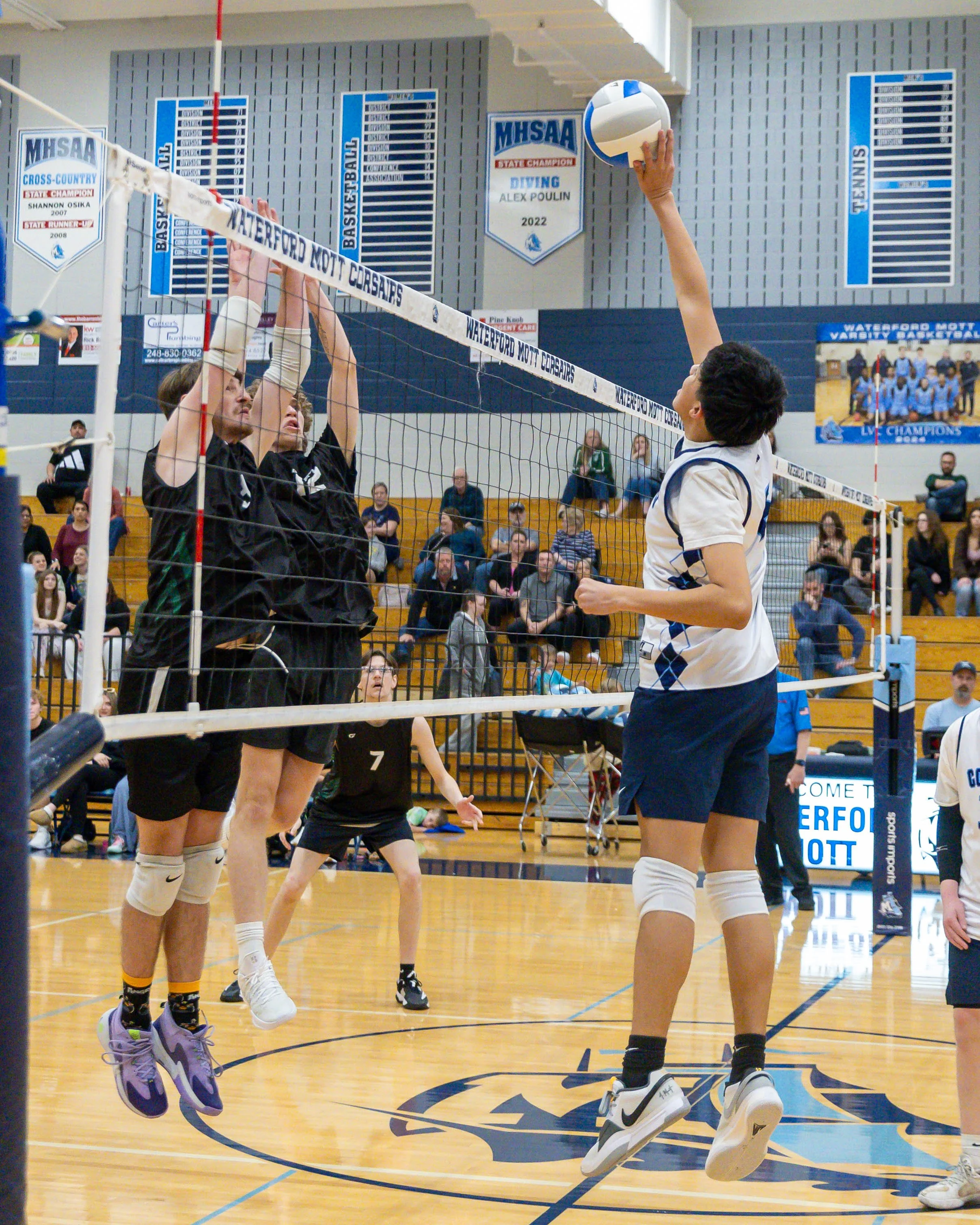 Mott #6 hits the ball