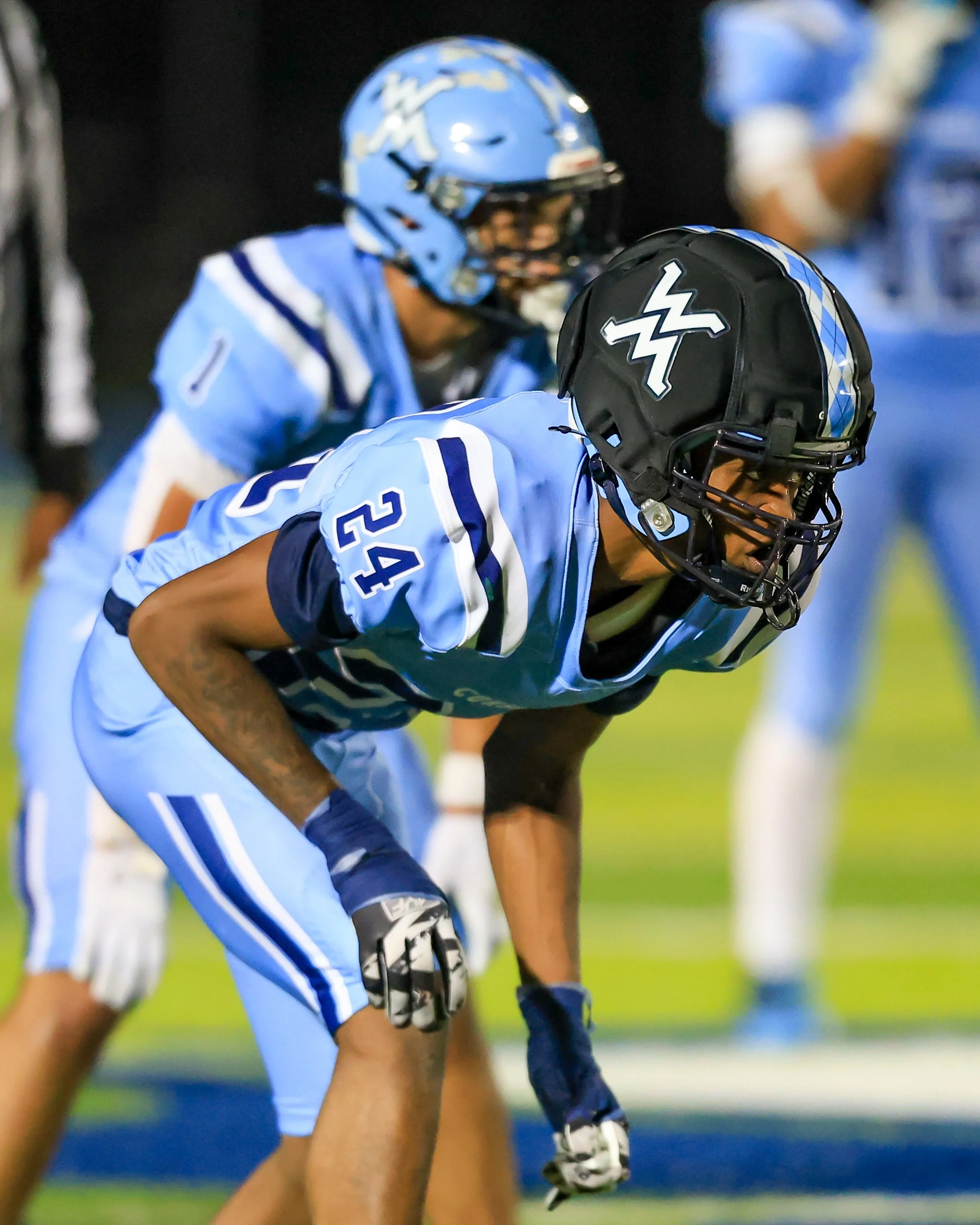 Mott #24 ready on defense