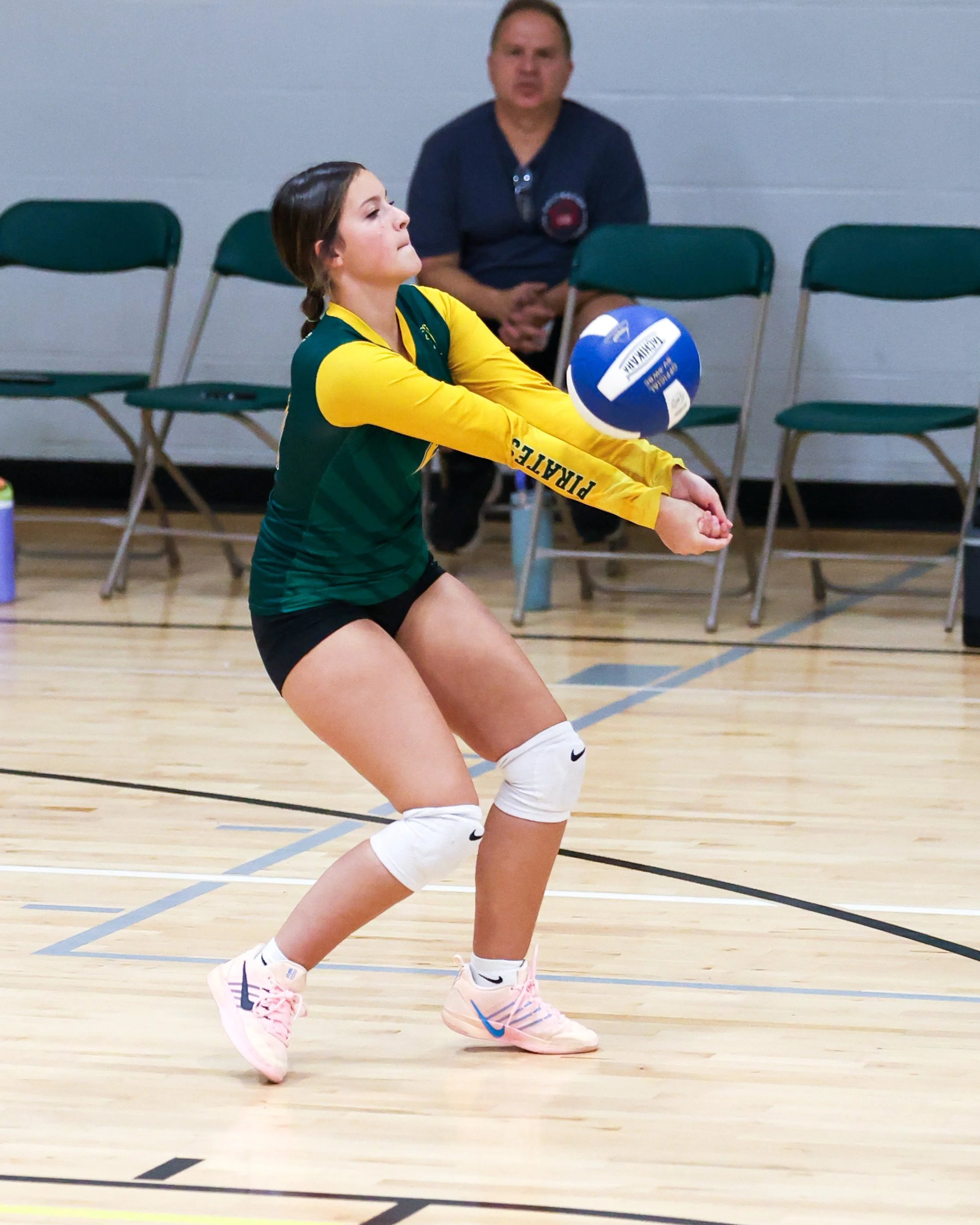 Pierce girl returns the ball