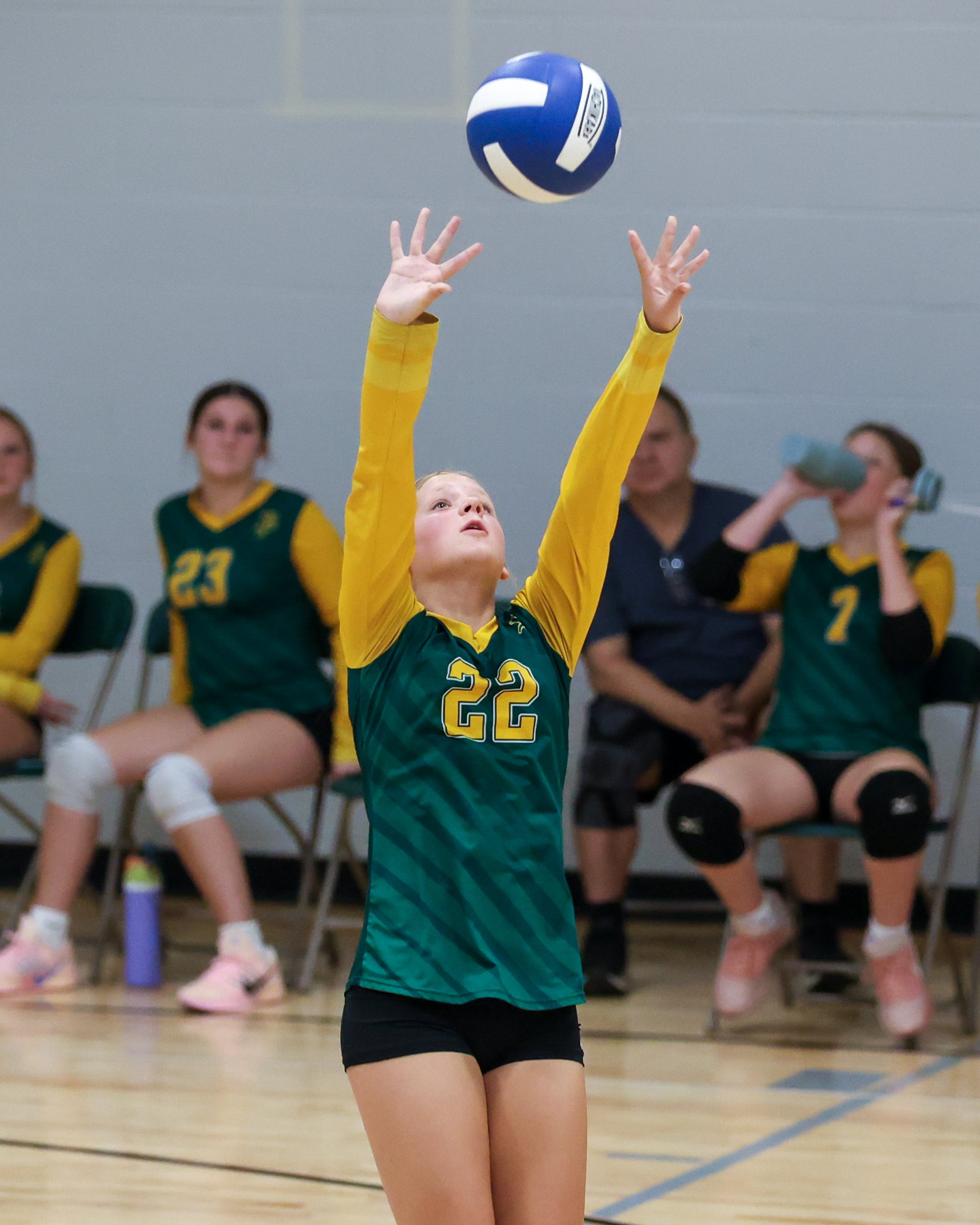 Pierce girl returns the ball