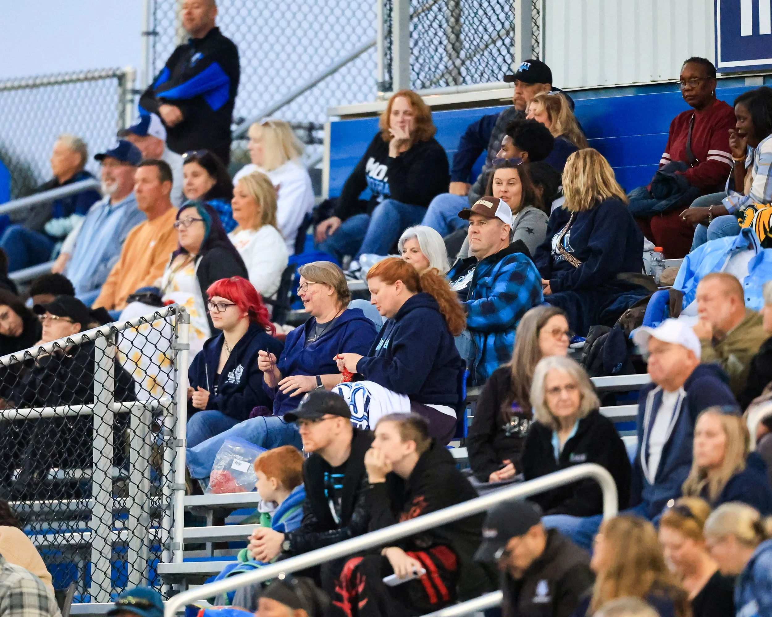 Mott Home fans