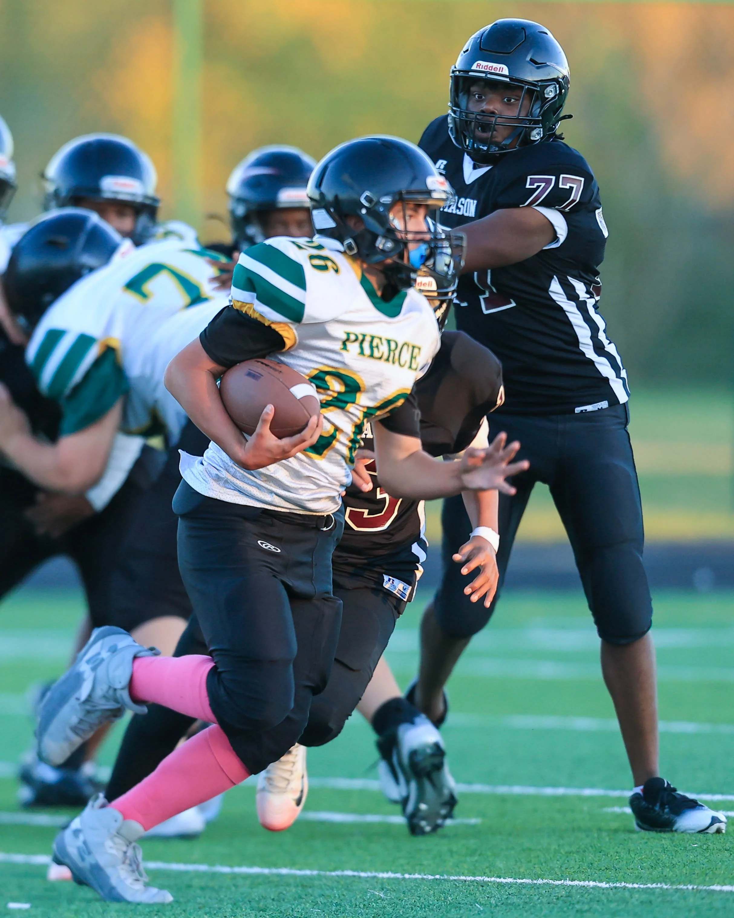 P9erce #26 runs with the ball