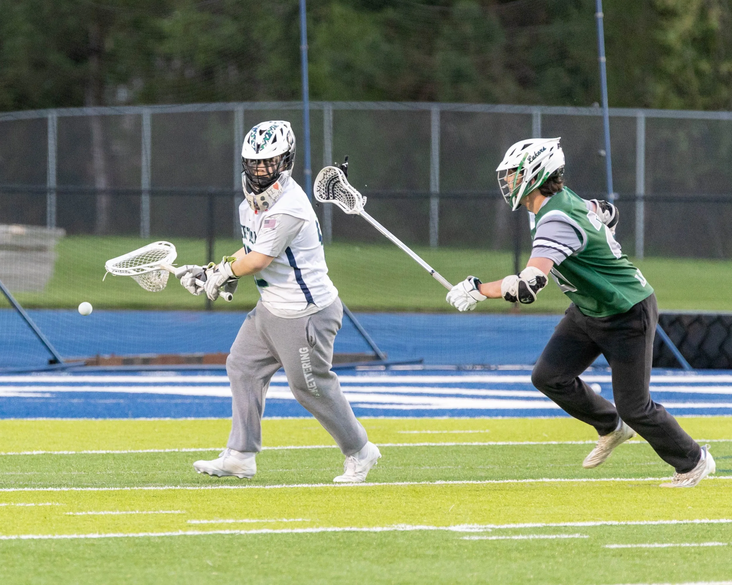 #45 gets the ball 