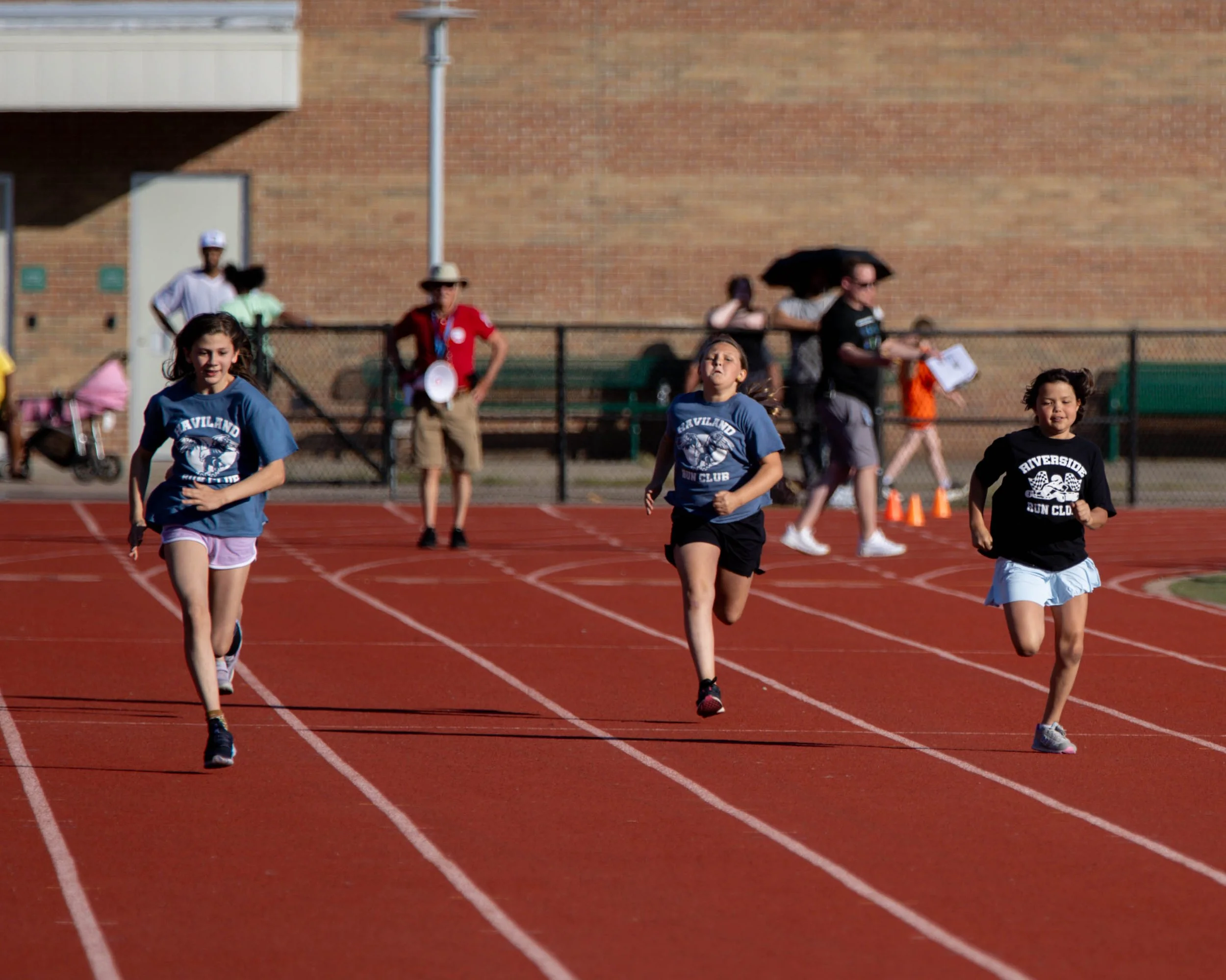Haviland and Riverside girls on the track 