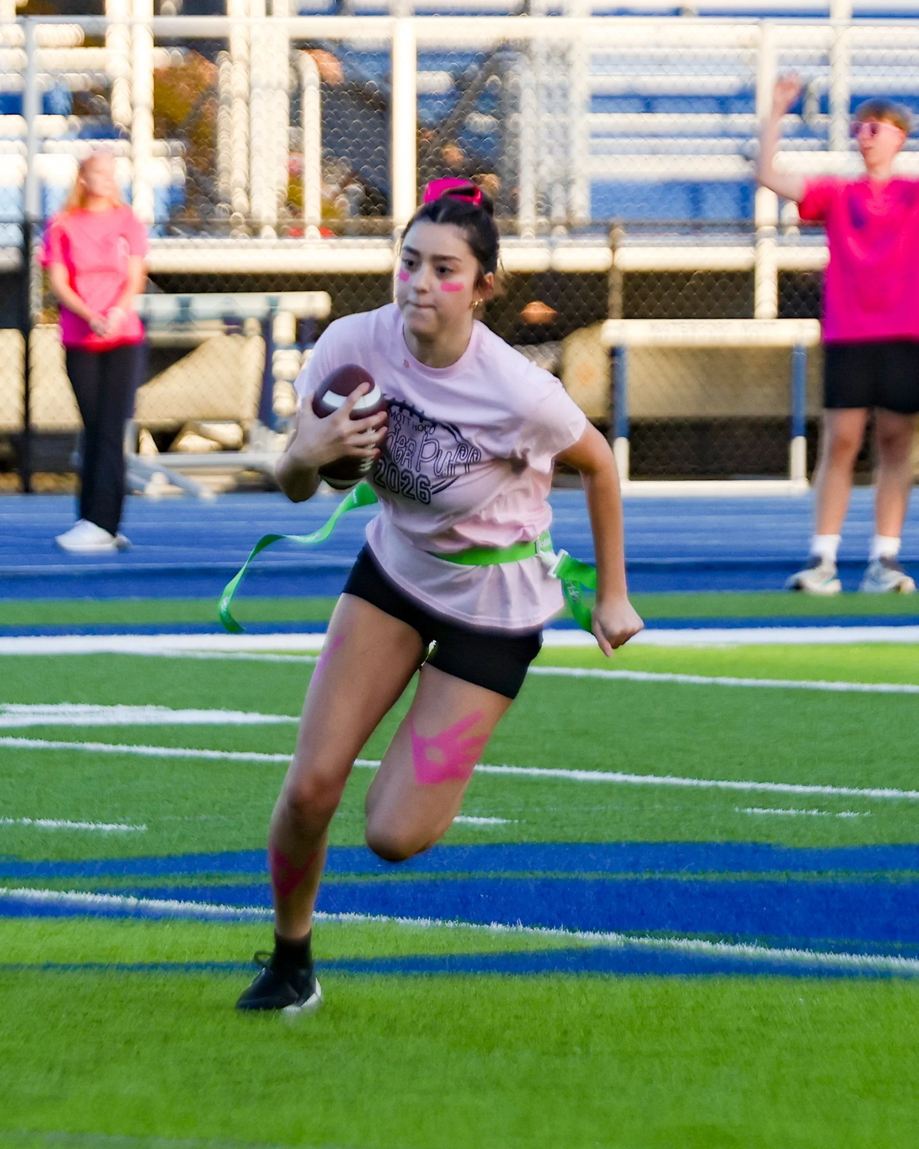 WM Junior runs the ball