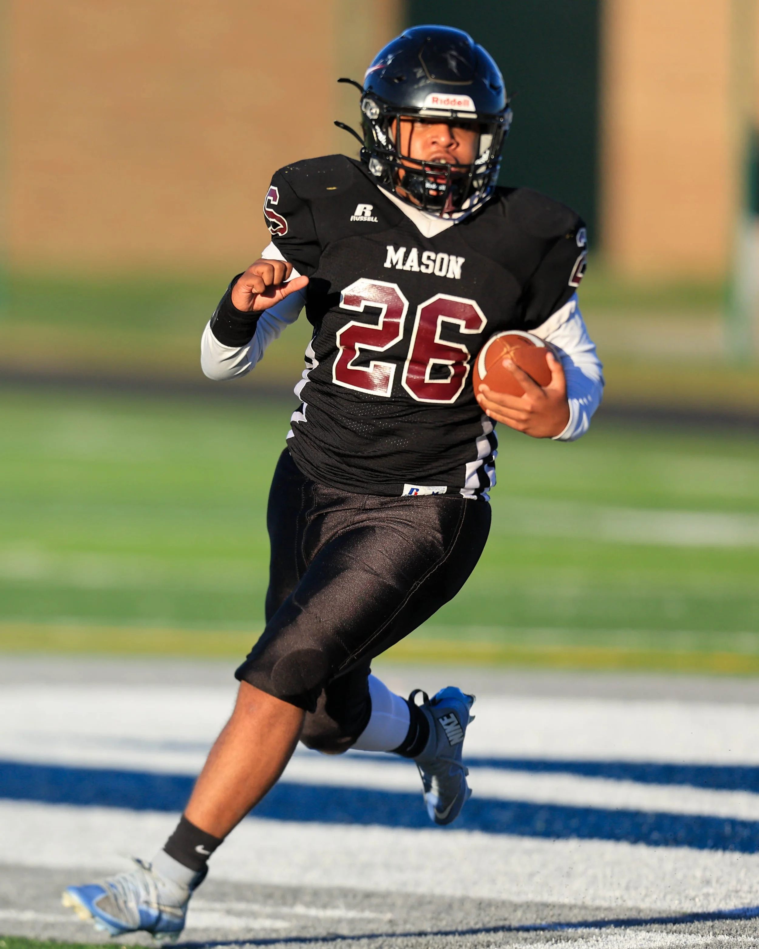 Mason #26 with the ball