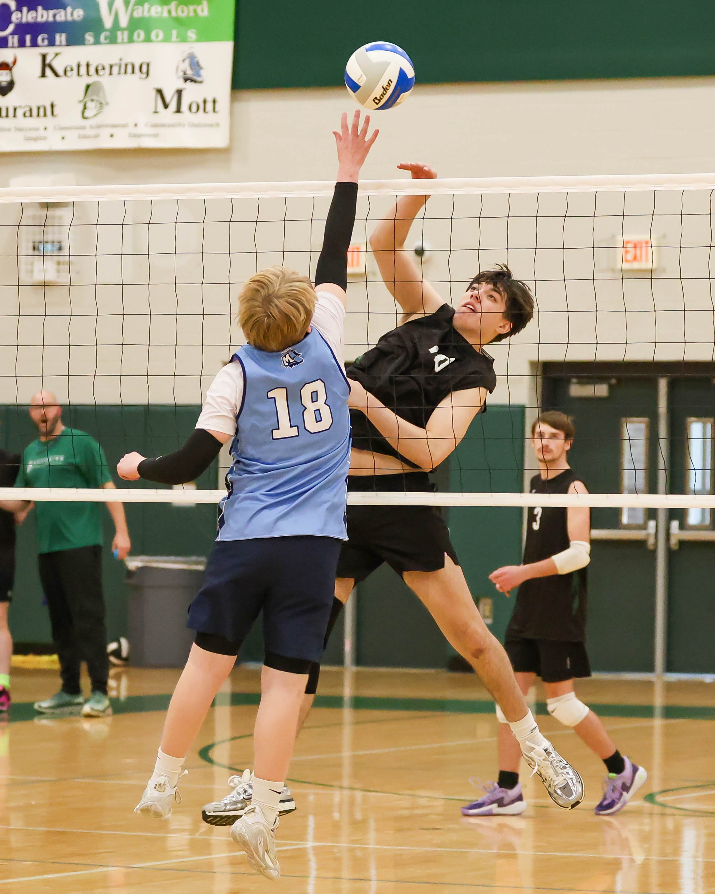 Kettering #10 spikes the ball