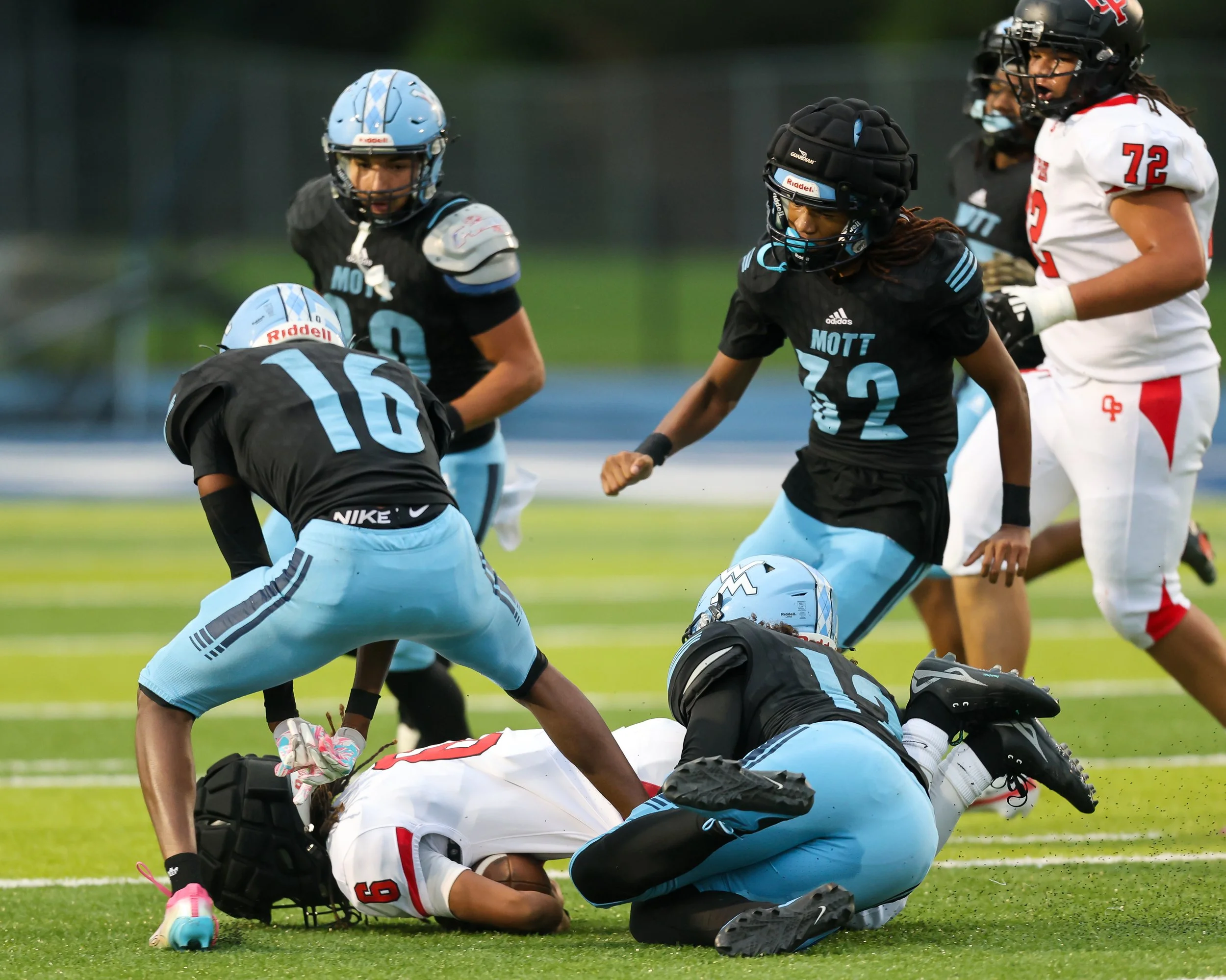 WK #12 tackles the runner