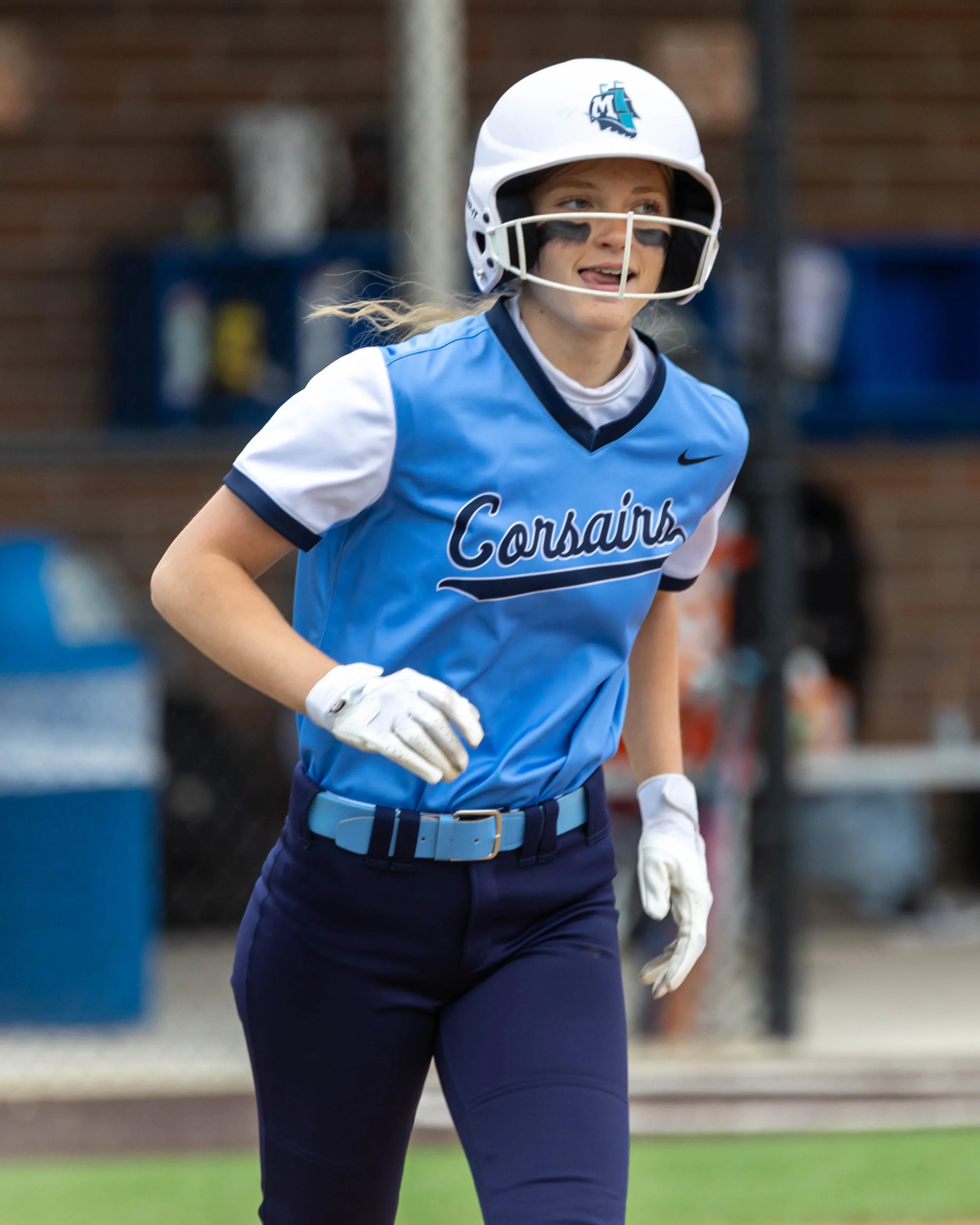 Mott batter walks base