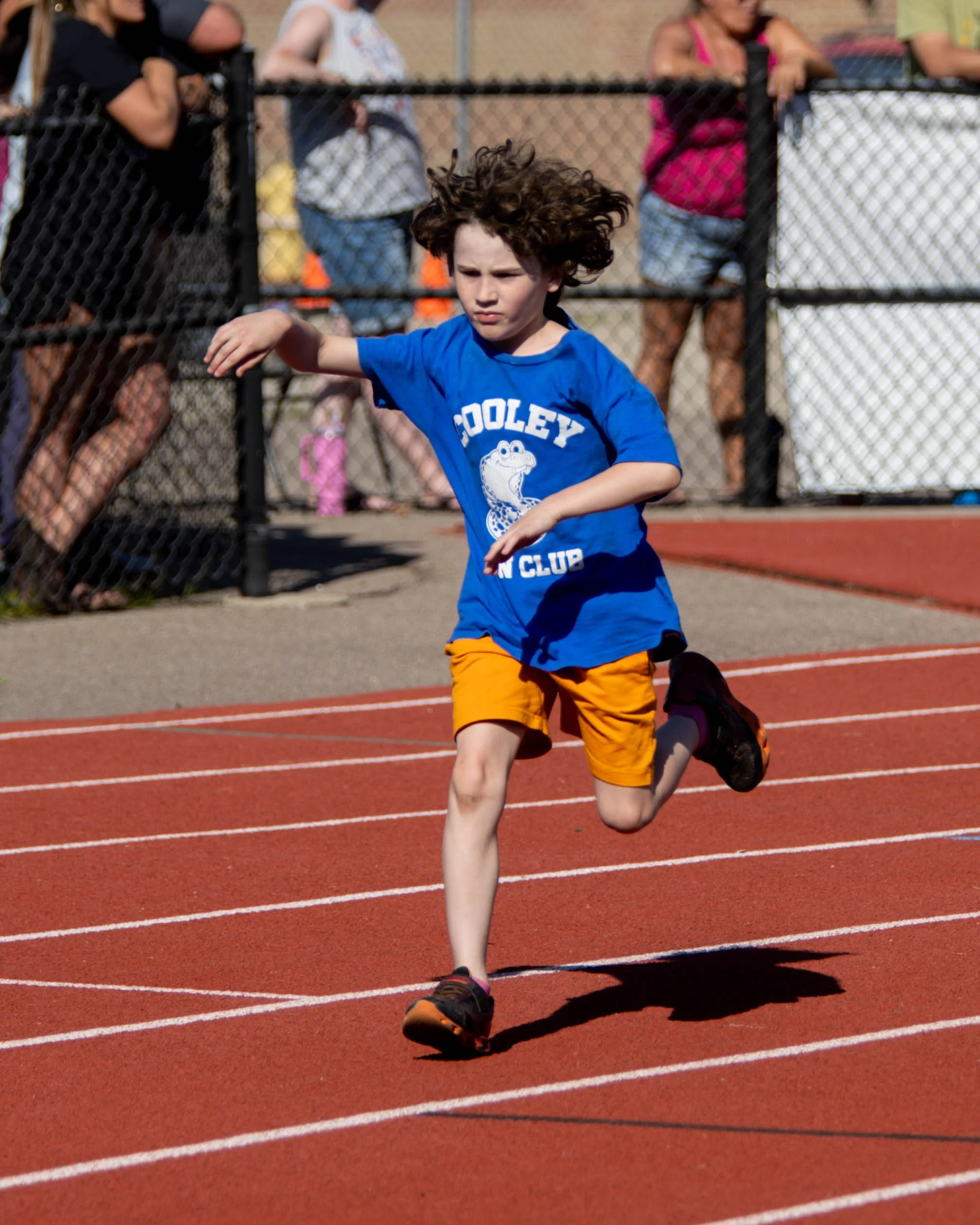 Cooley runner starts the race