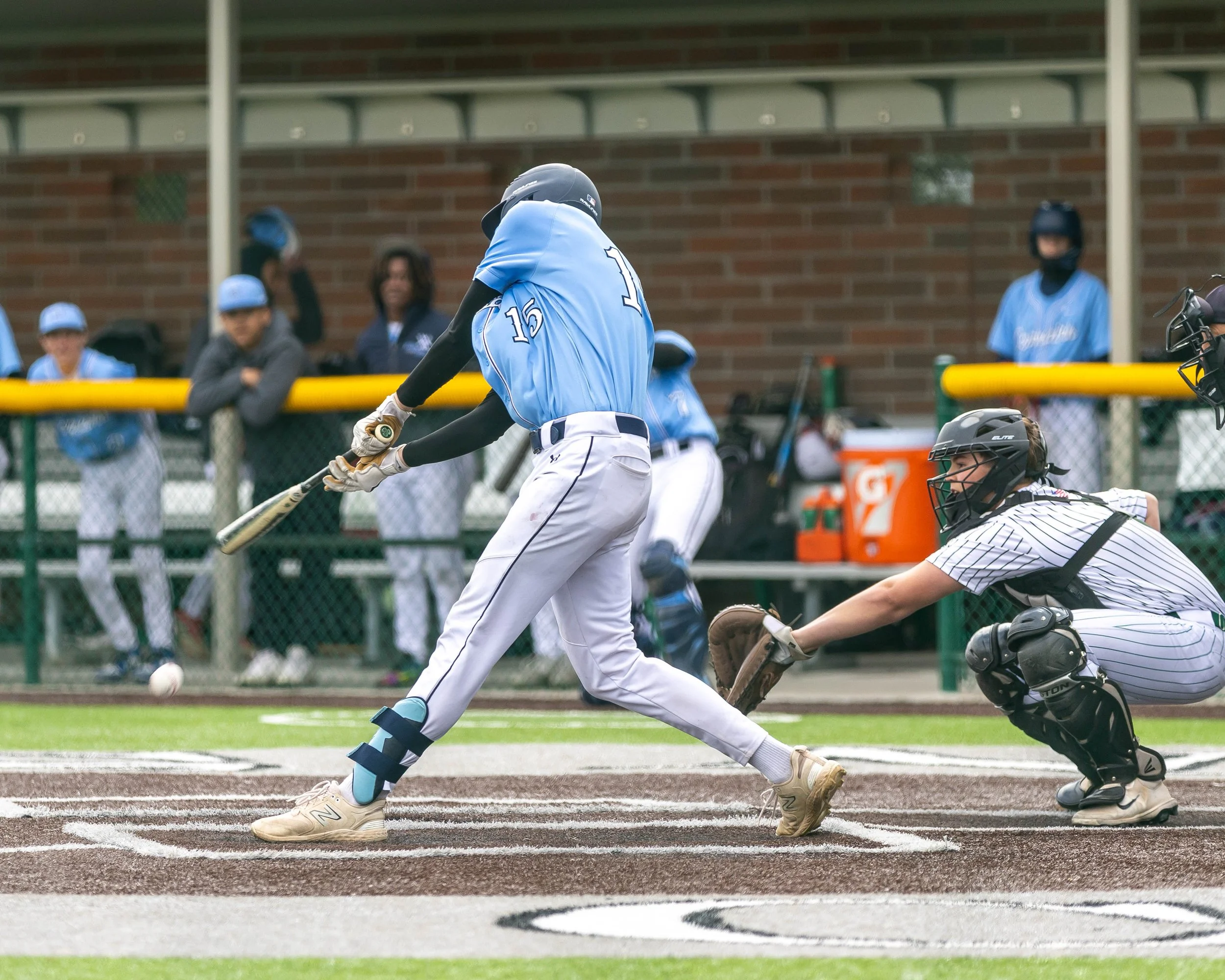 Mott #5 hits ground ball
