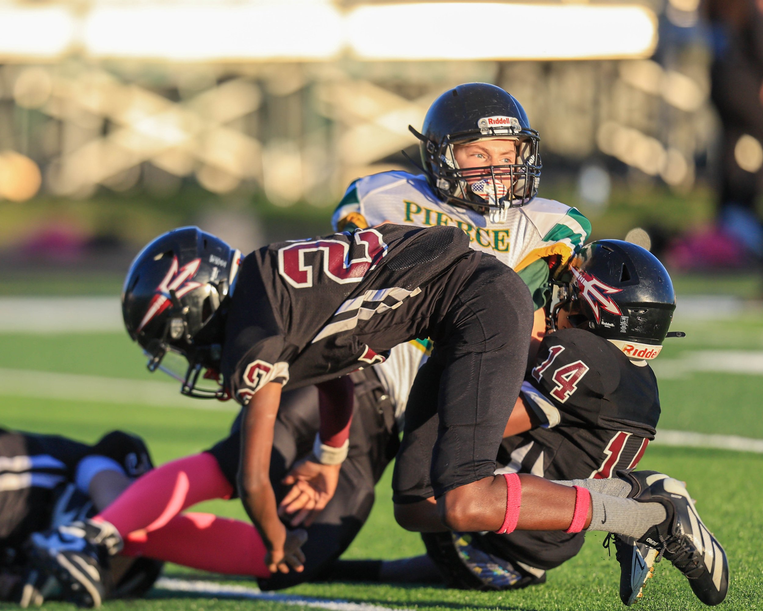 Pierce #44 tackled by Mason 14