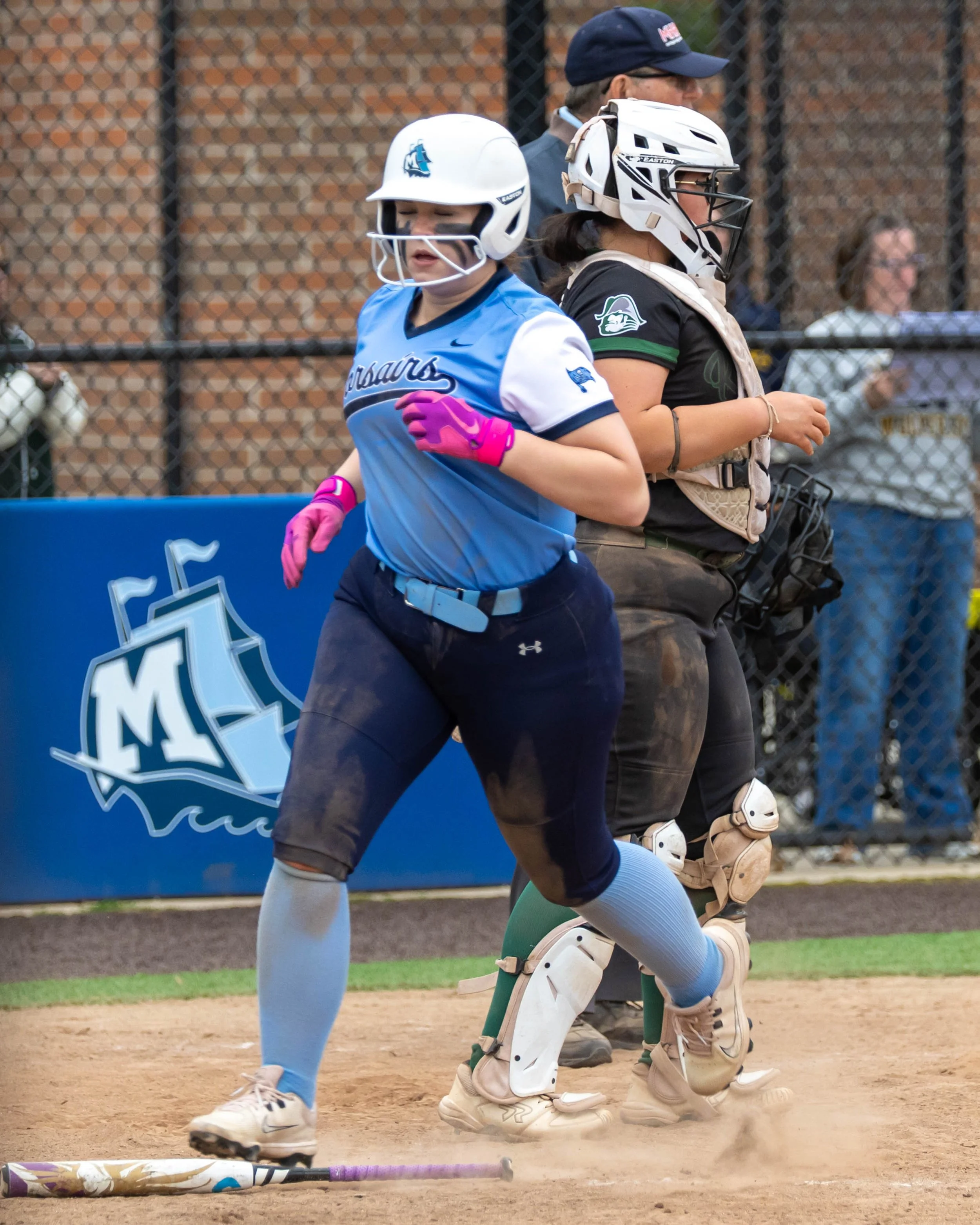 Mott runner crosses the plate