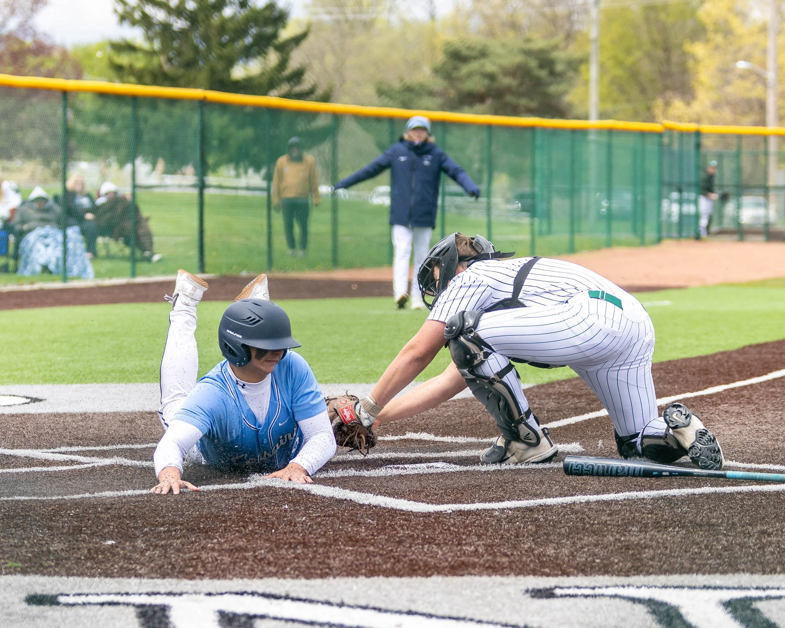 Kettering catchers tags to late