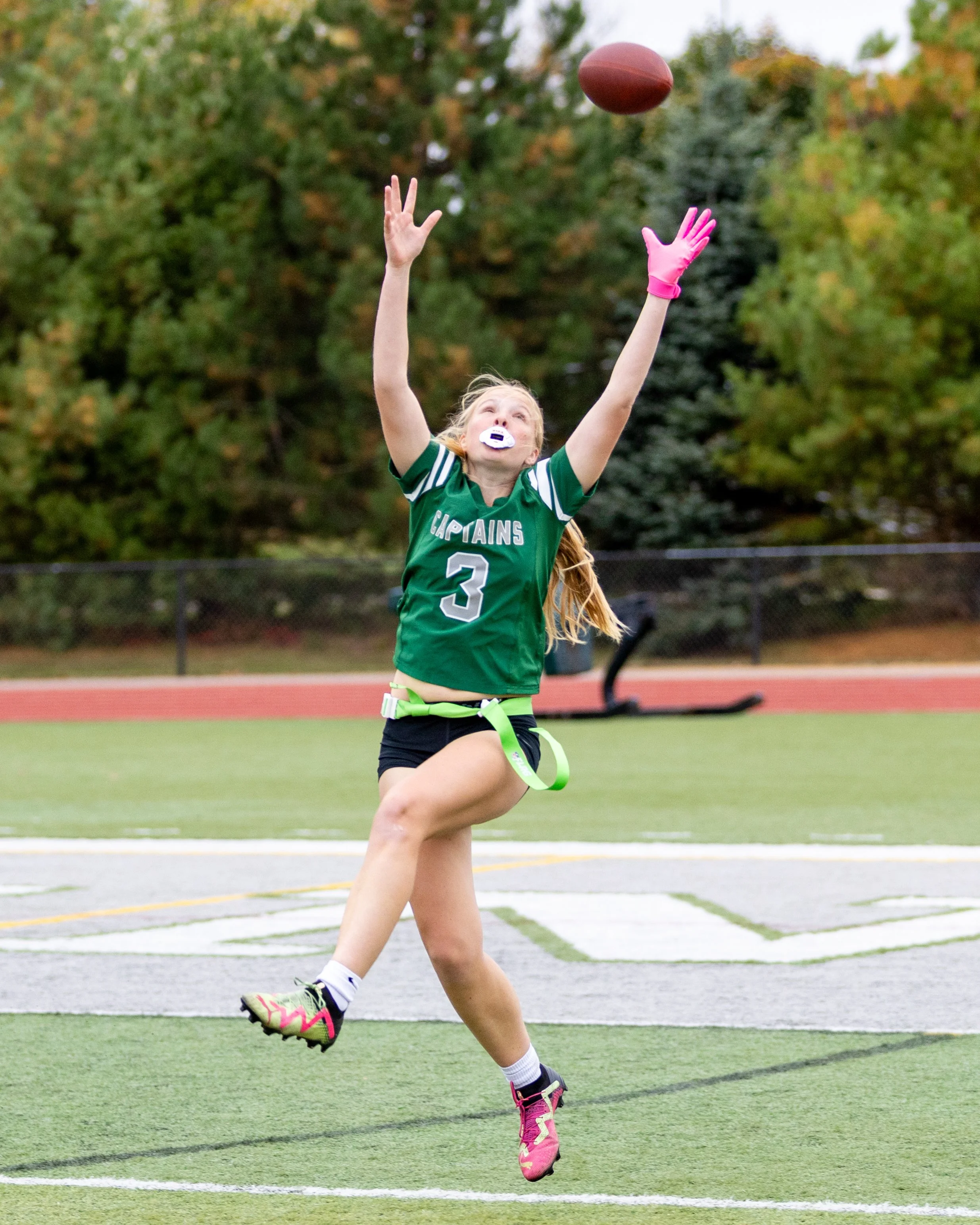 WK #3 Waites for the ball