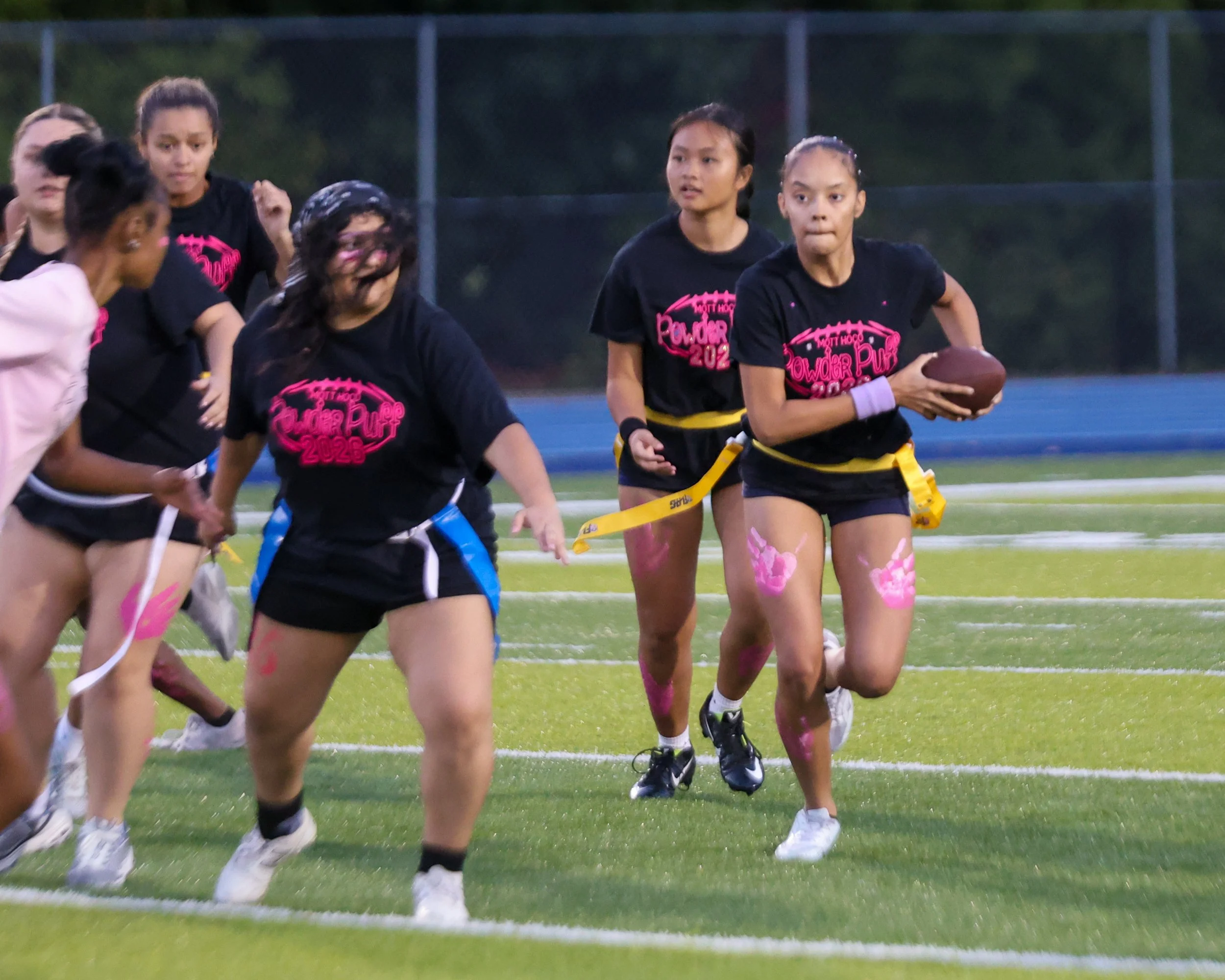 WM Senior runs the ball