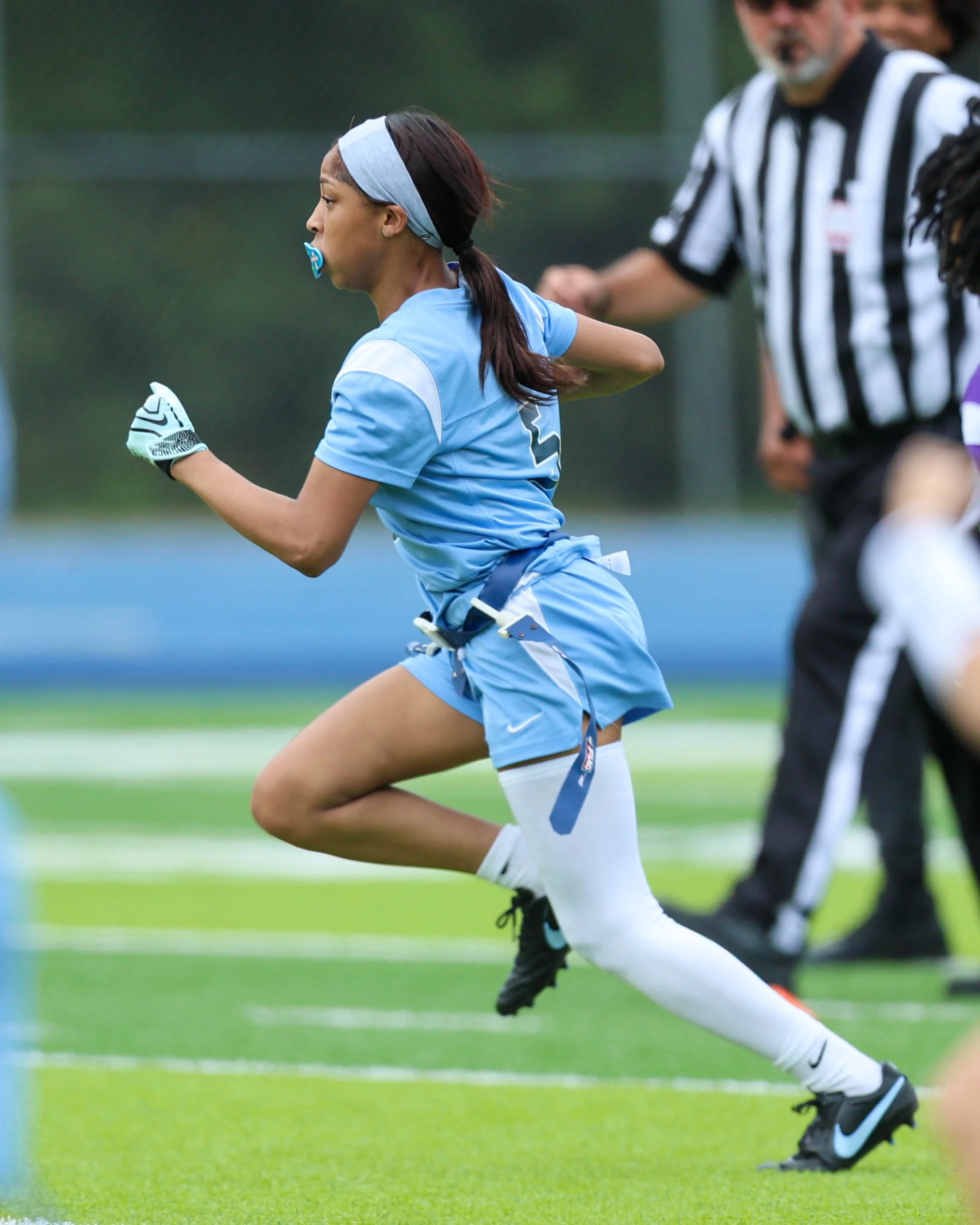 WM #5 carries the ball