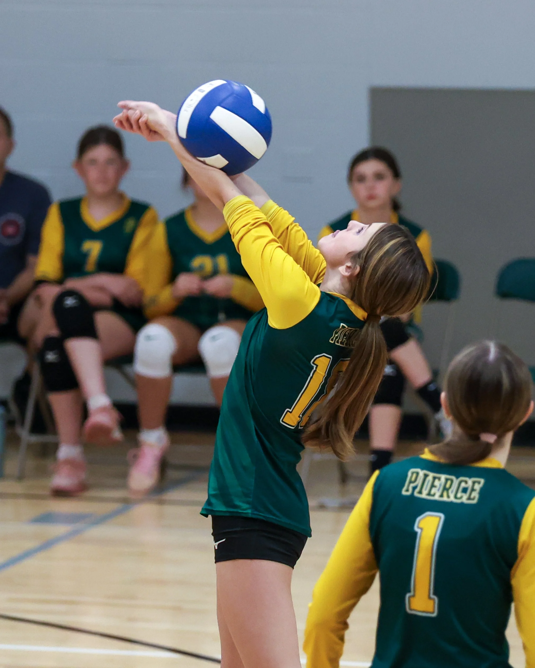 Pierce girl returns the ball