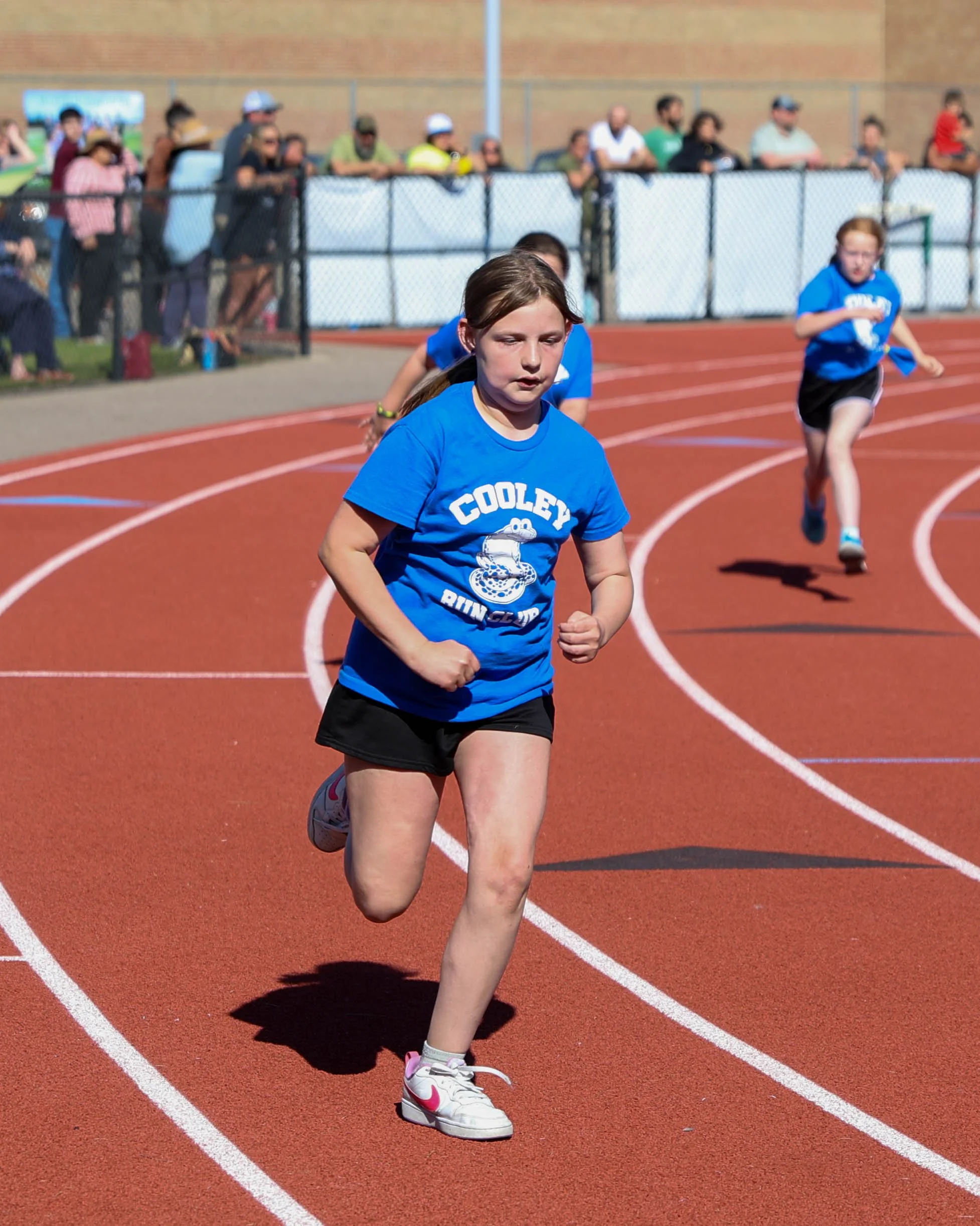 Cooley runner starts the race