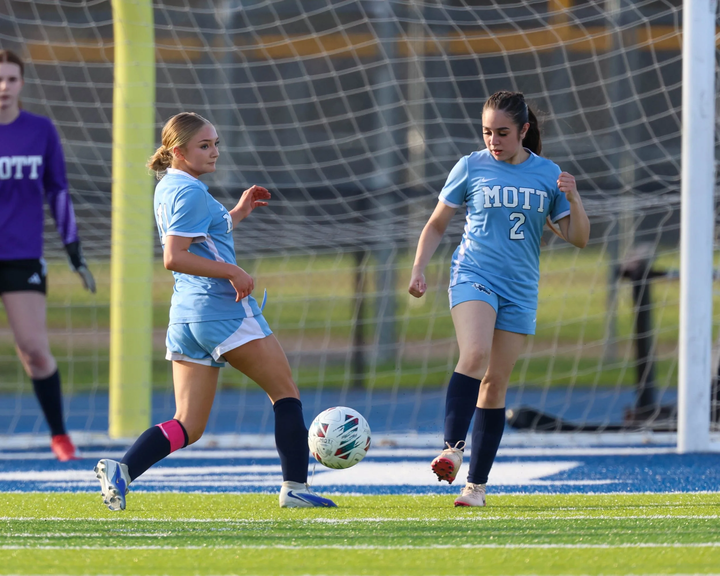 #11 and #2 with the ball